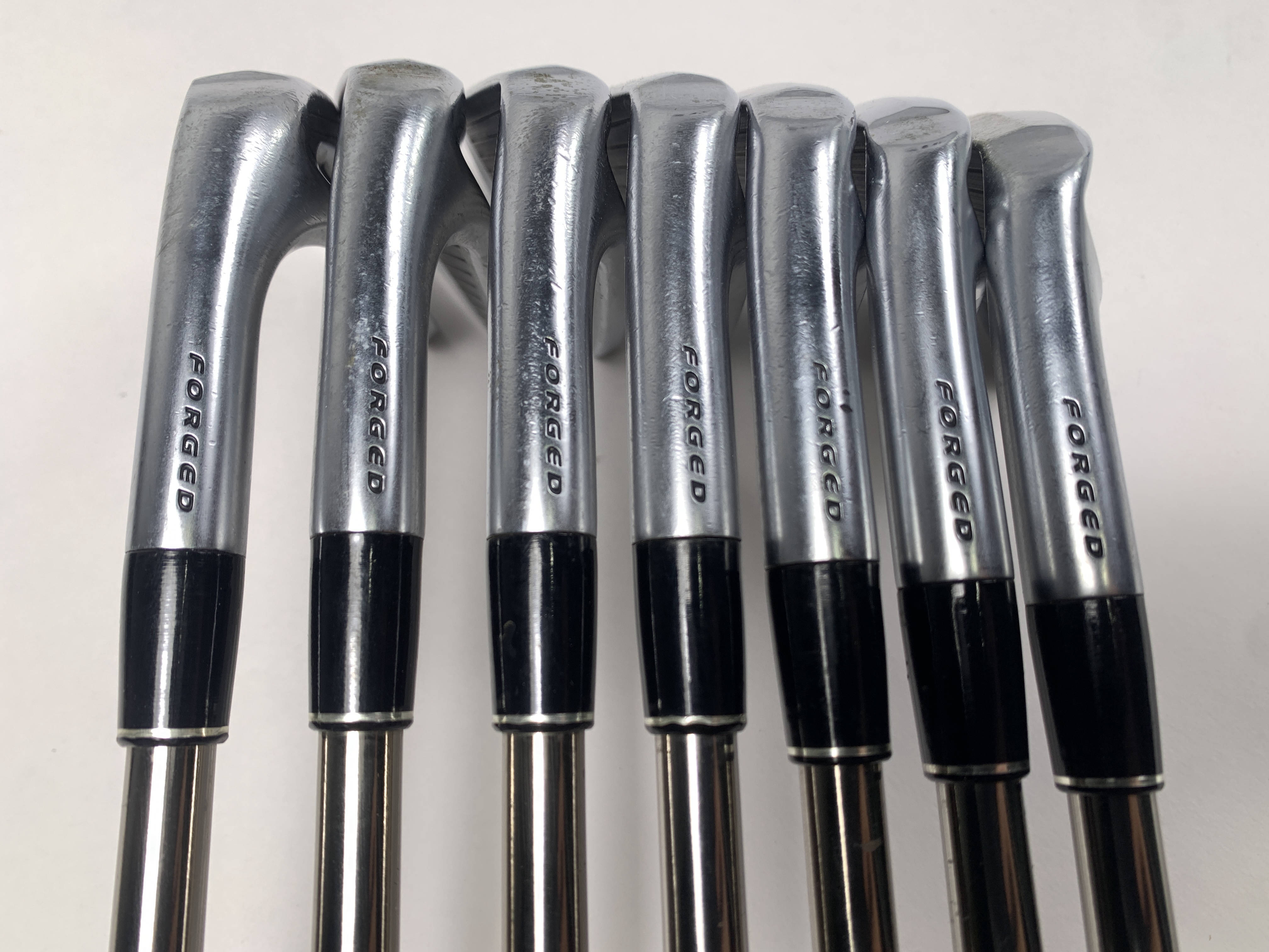 LEFTY Srixon ZX7 MKII Iron Set 4-PW UST Mamiya Recoil 95 F3