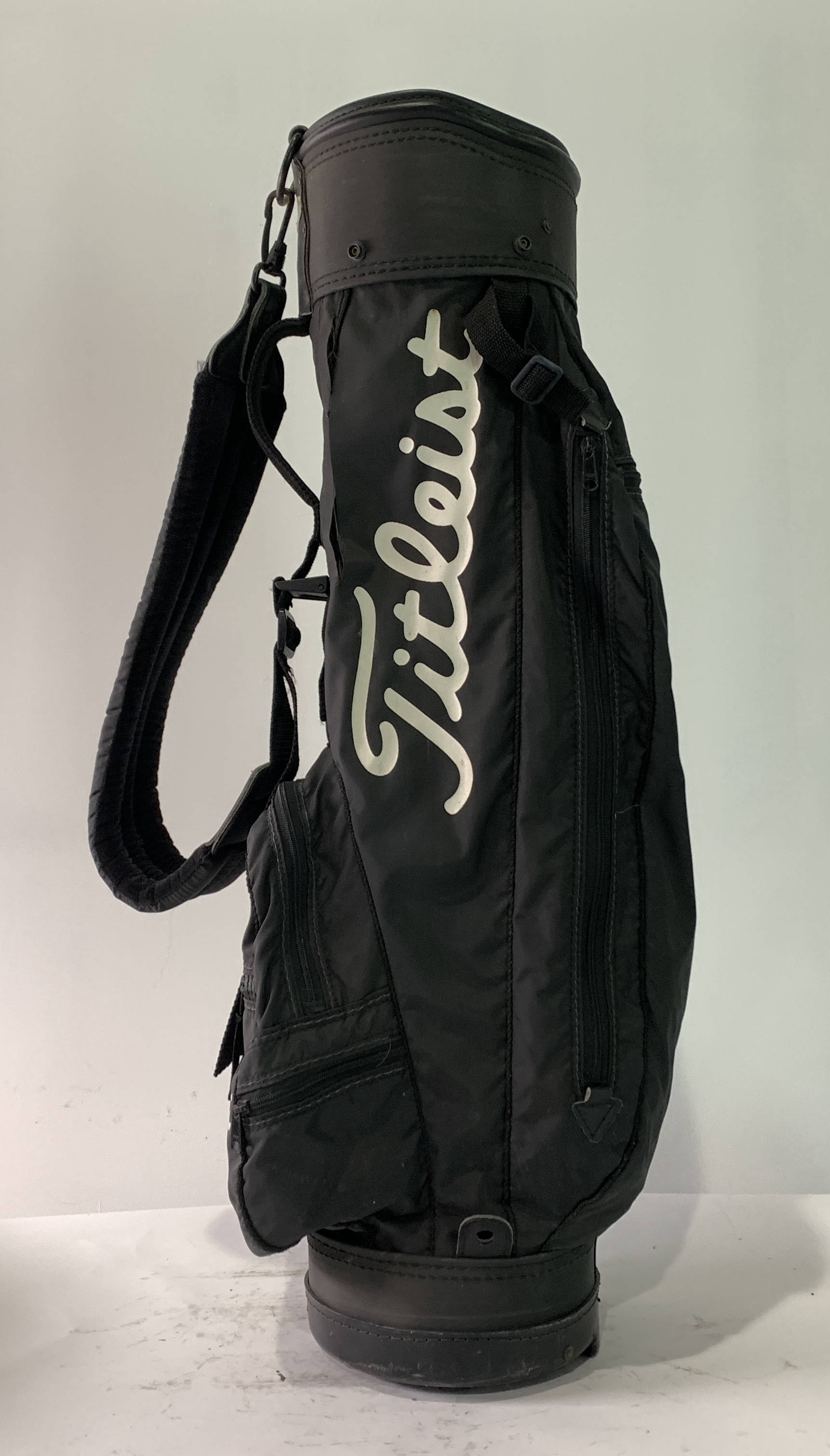 Titleist Vintage Retro Carry Bag Black 3-Way Divide Single Strap