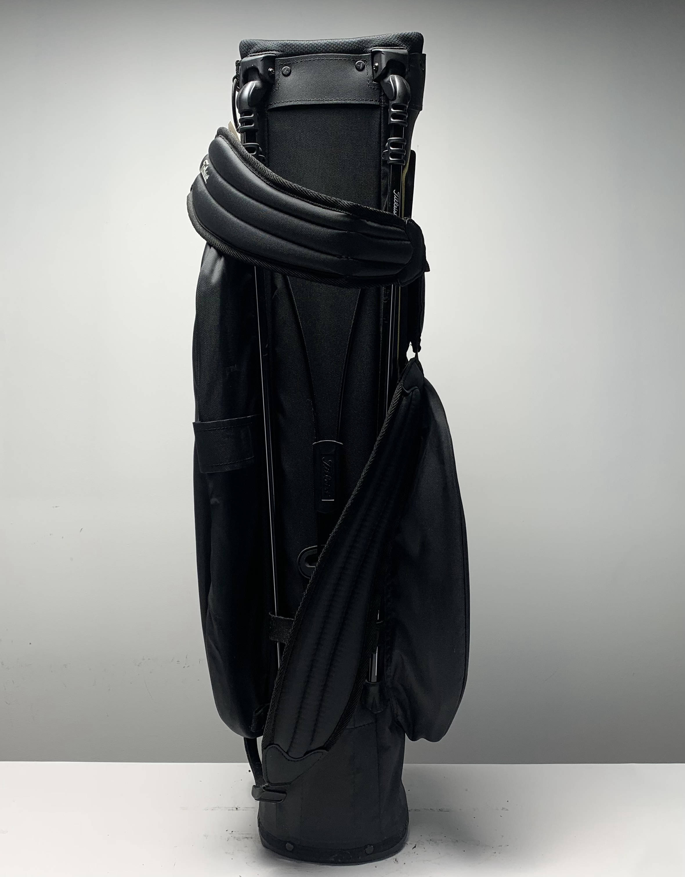 Vokey Design シャグバッグ ブラック/ホワイト/ゴールド Titleist BV Vokey Design Stand Bag Black Gold 4-Way Divide Dual