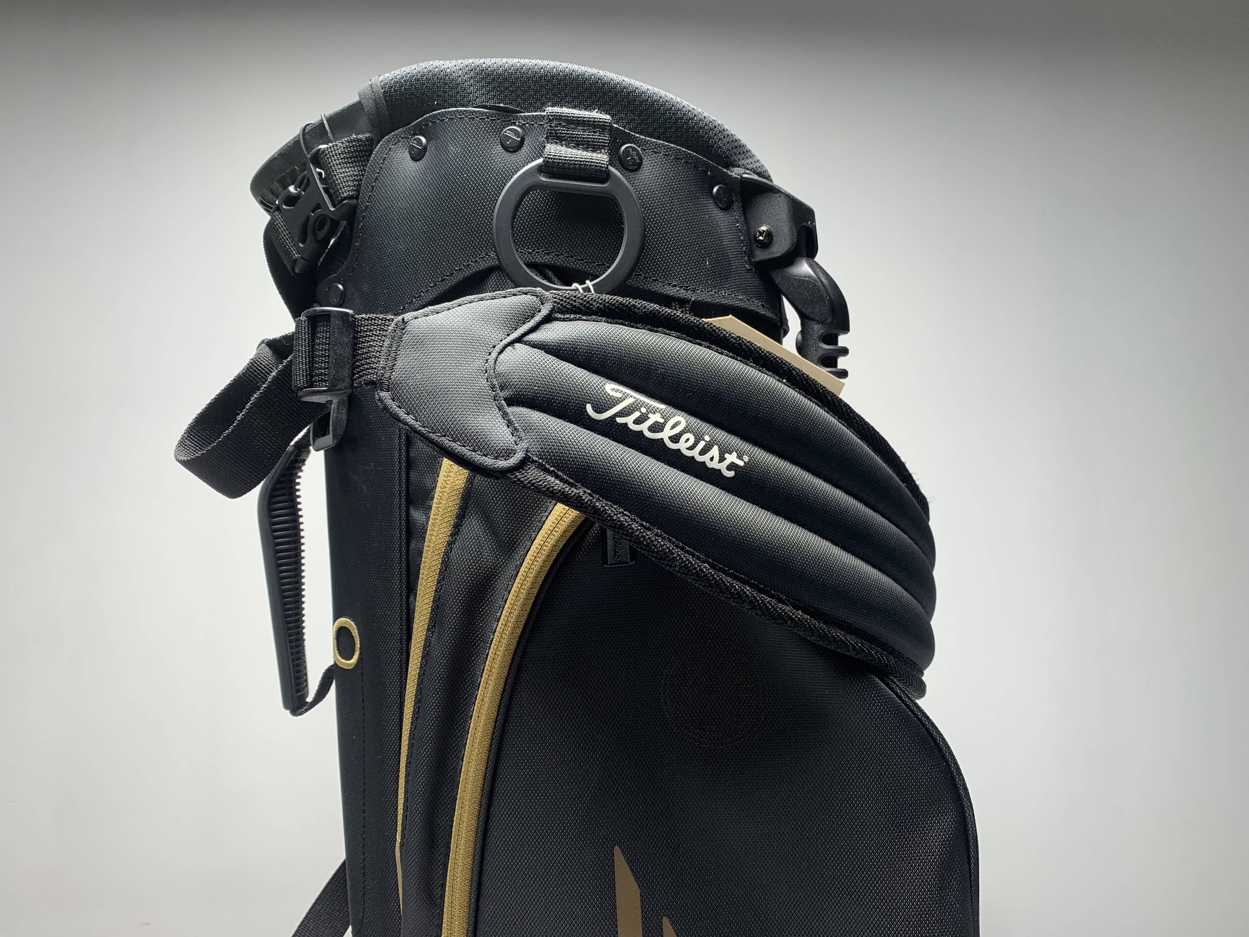 Vokey Design シャグバッグ ブラック/ホワイト/ゴールド Titleist BV Vokey Design Stand Bag Black Gold 4-Way Divide Dual