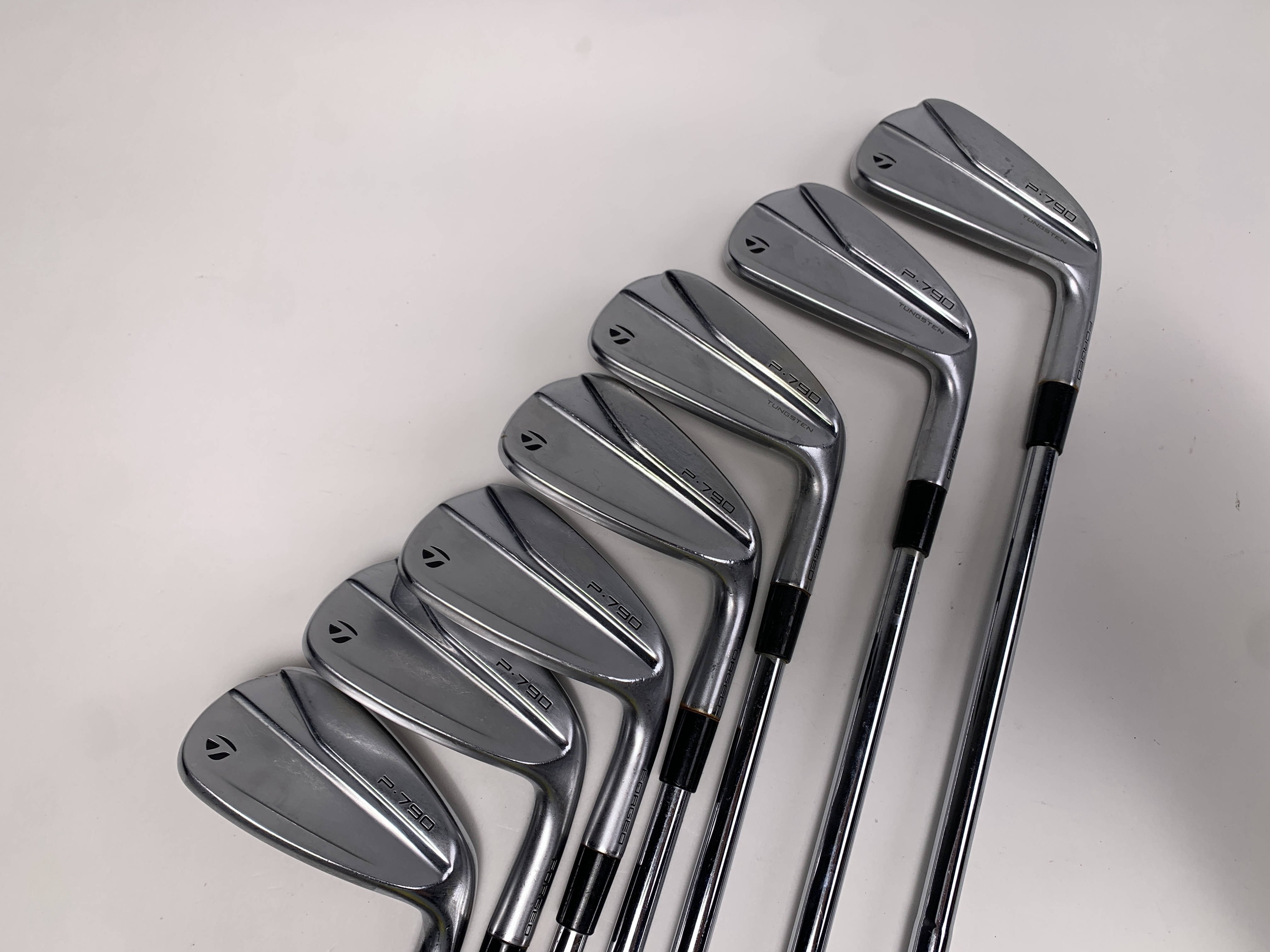 TaylorMade P790 2021 Iron Set 5-PW+GW Dynamic Gold X100 120g