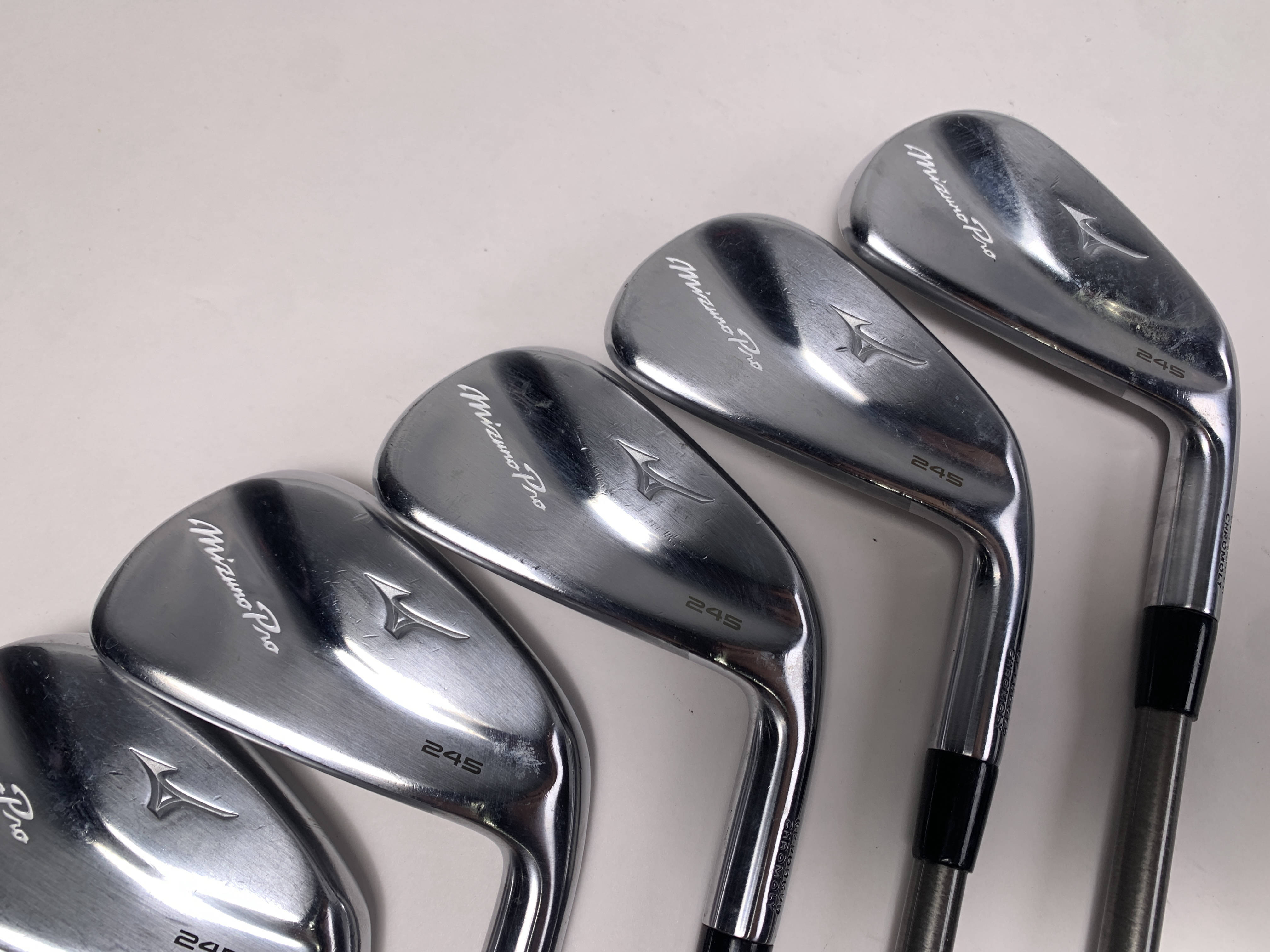 Mizuno Pro 245 Iron Set 4-PW AeroTech SteelFiber i110 CW Stiff