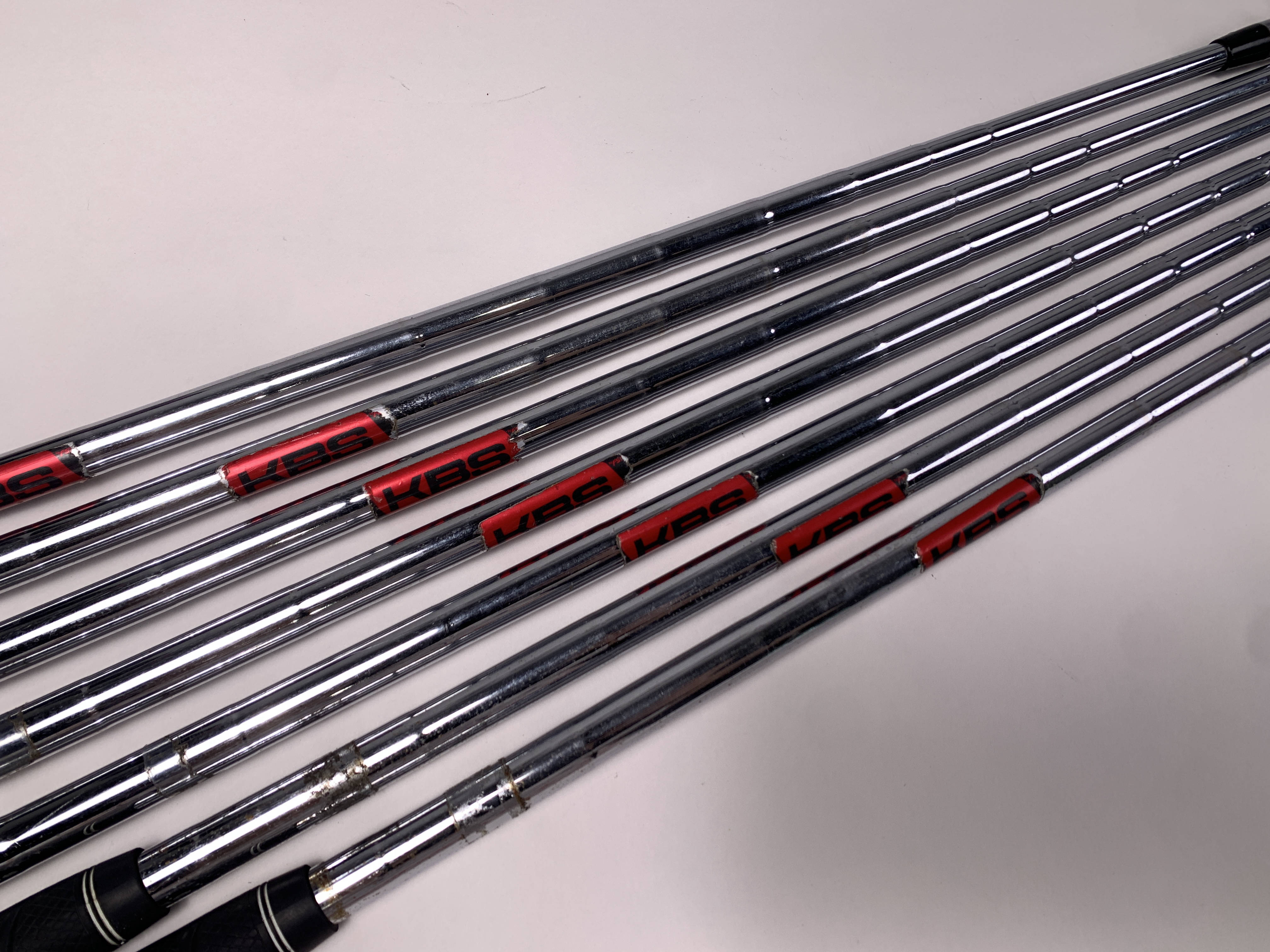 Srixon Z585 Iron Set 5-PW+AW KBS Tour V 110g Stiff Steel RH