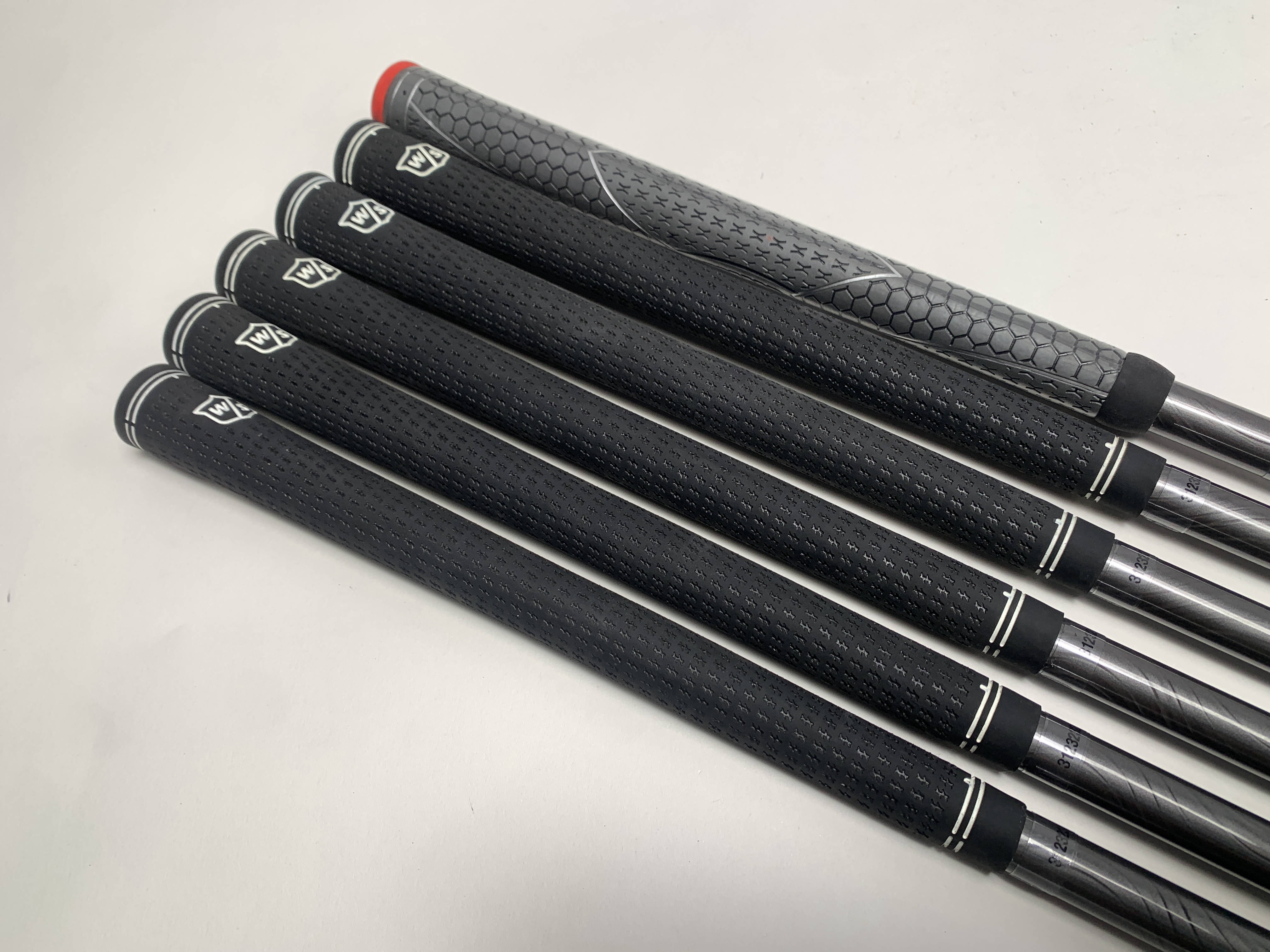 Wilson Launch Pad 2 Iron Set 5-PW Project X Even Flow 5.5 65g