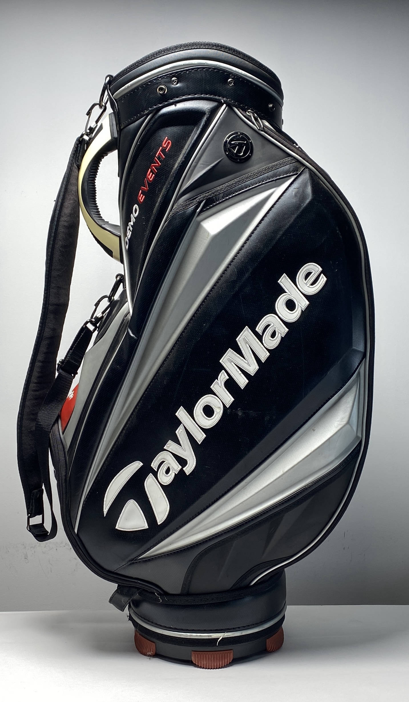 TaylorMade ゴルフバッグ USED Taylormade Demo Events Staff Bag Black 6-Way Divide Single Strap