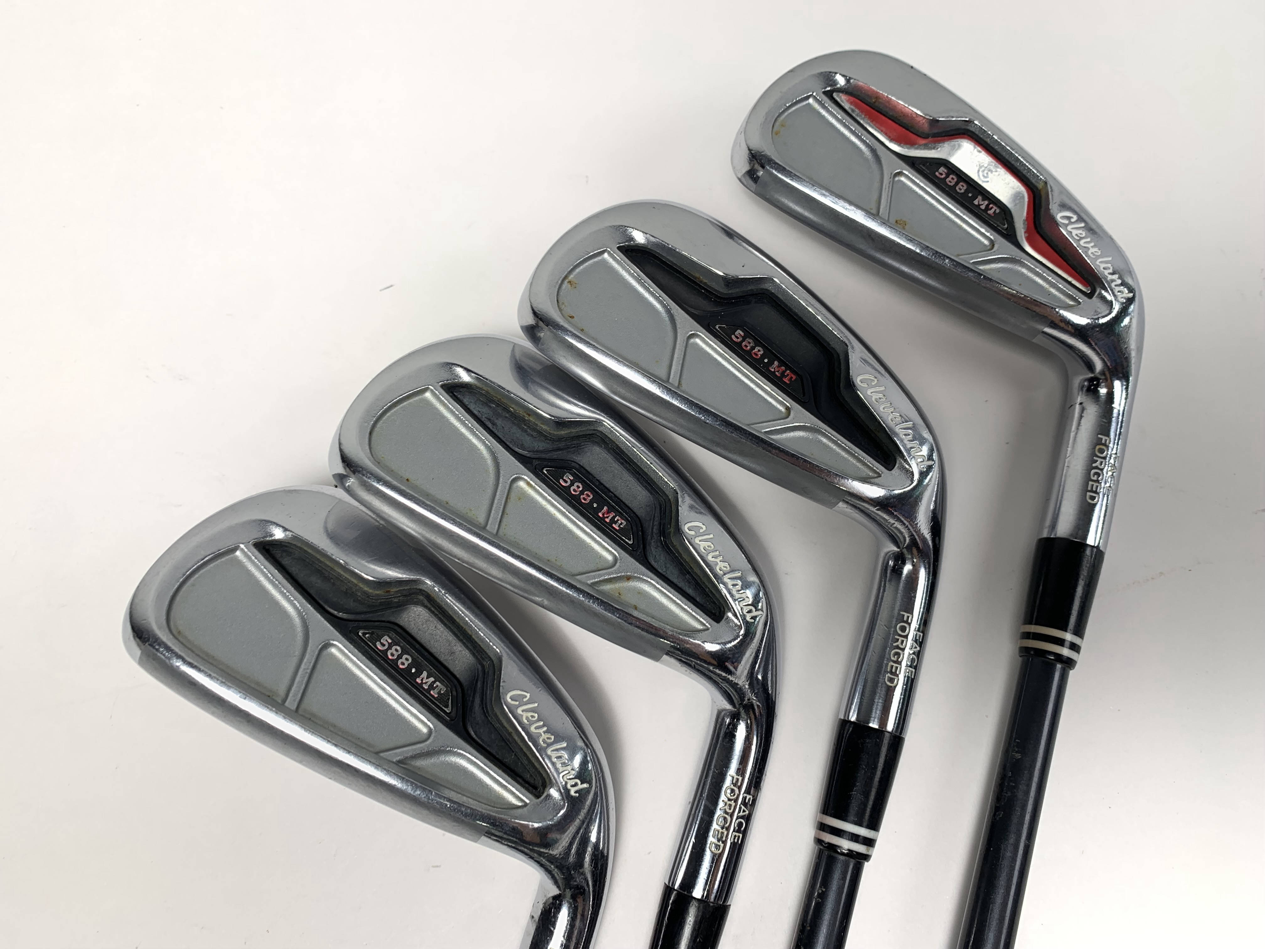 Cleveland 588 MT Iron Set 7-PW Action Ultralite 50g Ladies  display picture 1