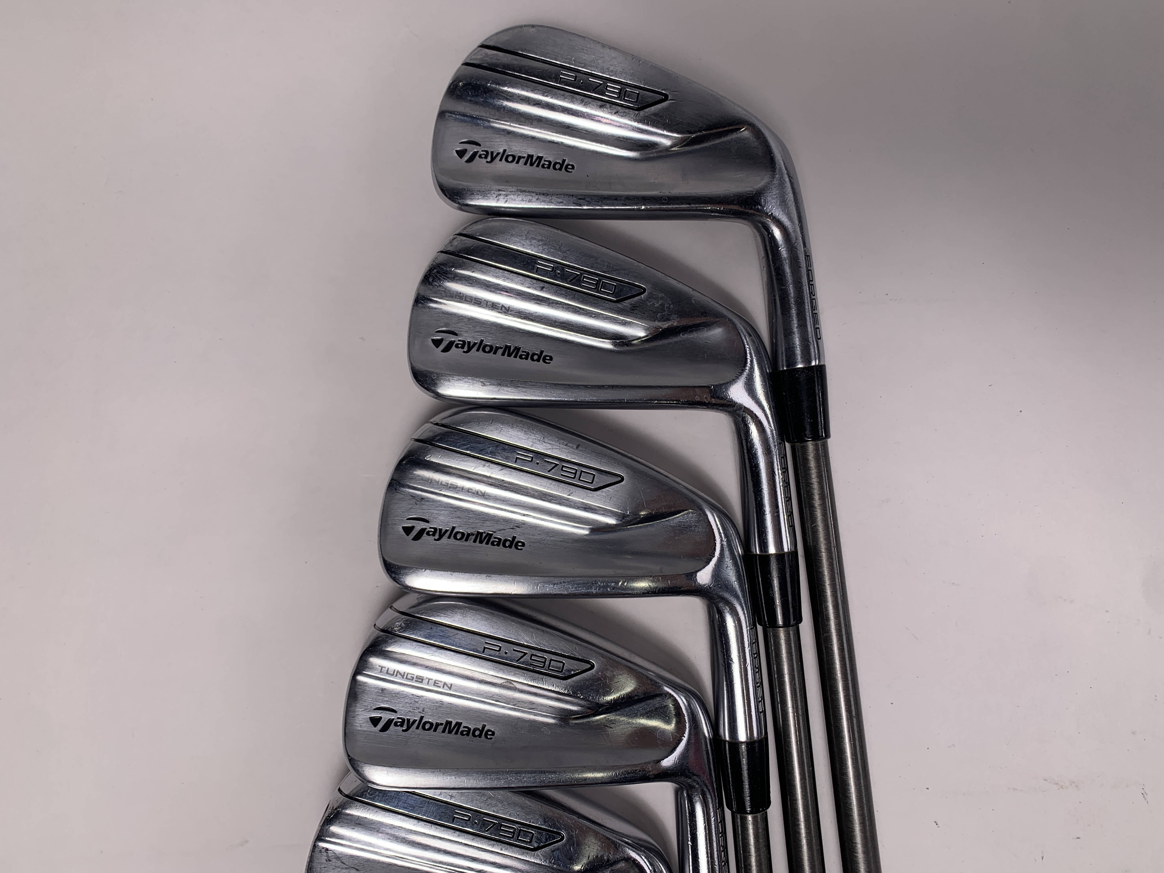 TaylorMade P790 2017 Iron Set 4-PW+AW SteelFiber i110 CW