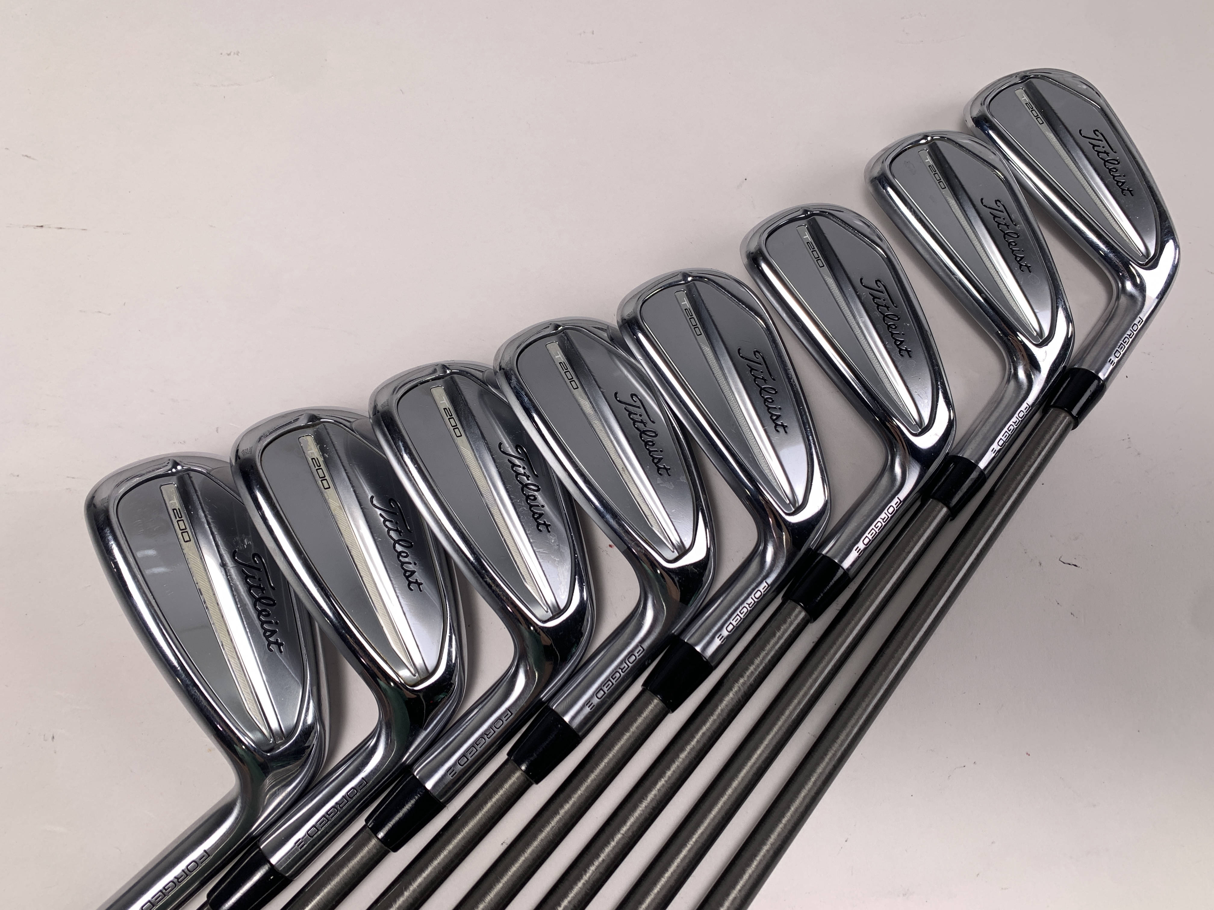 Titleist T200 2023 Iron Set 4-PW+AW AeroTech SteelFiber i95 CW