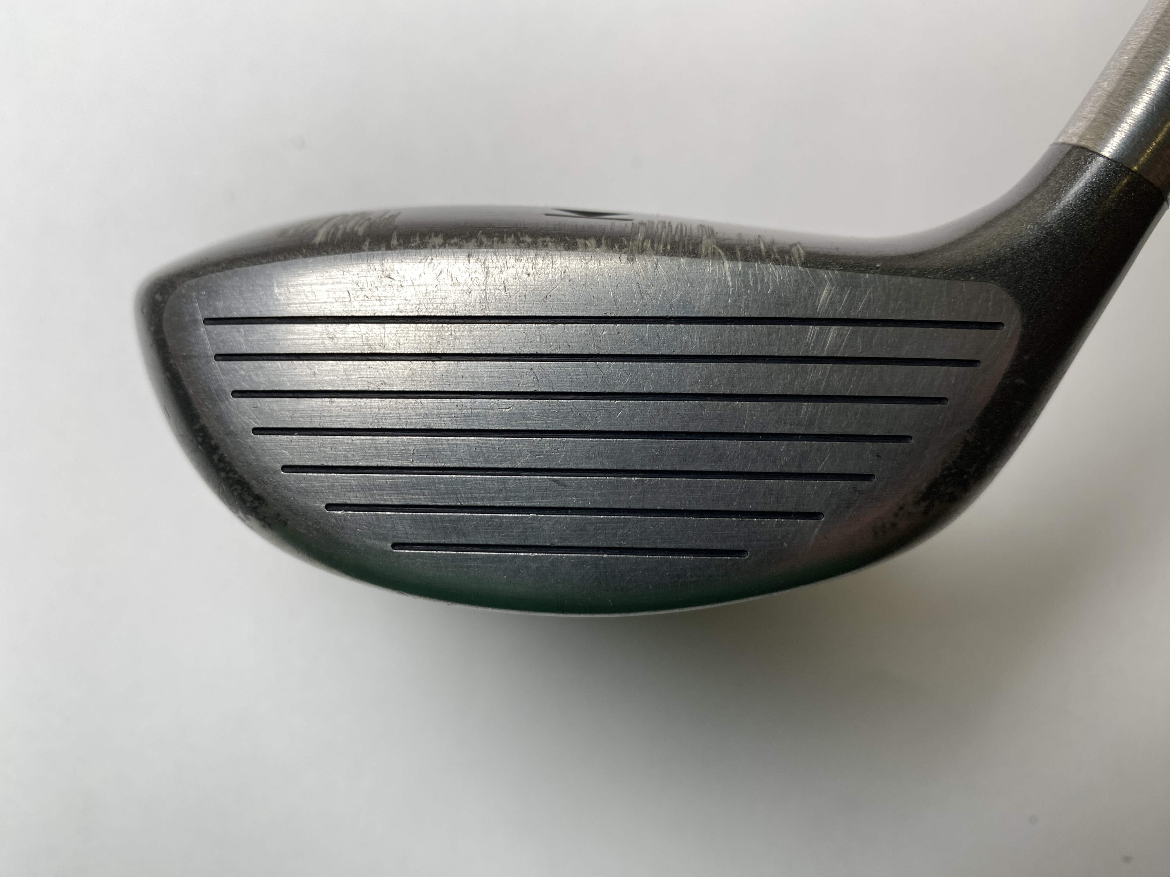 Titleist 975 F 2 Fairway Wood 13.5* UltraLite Regular Graphite