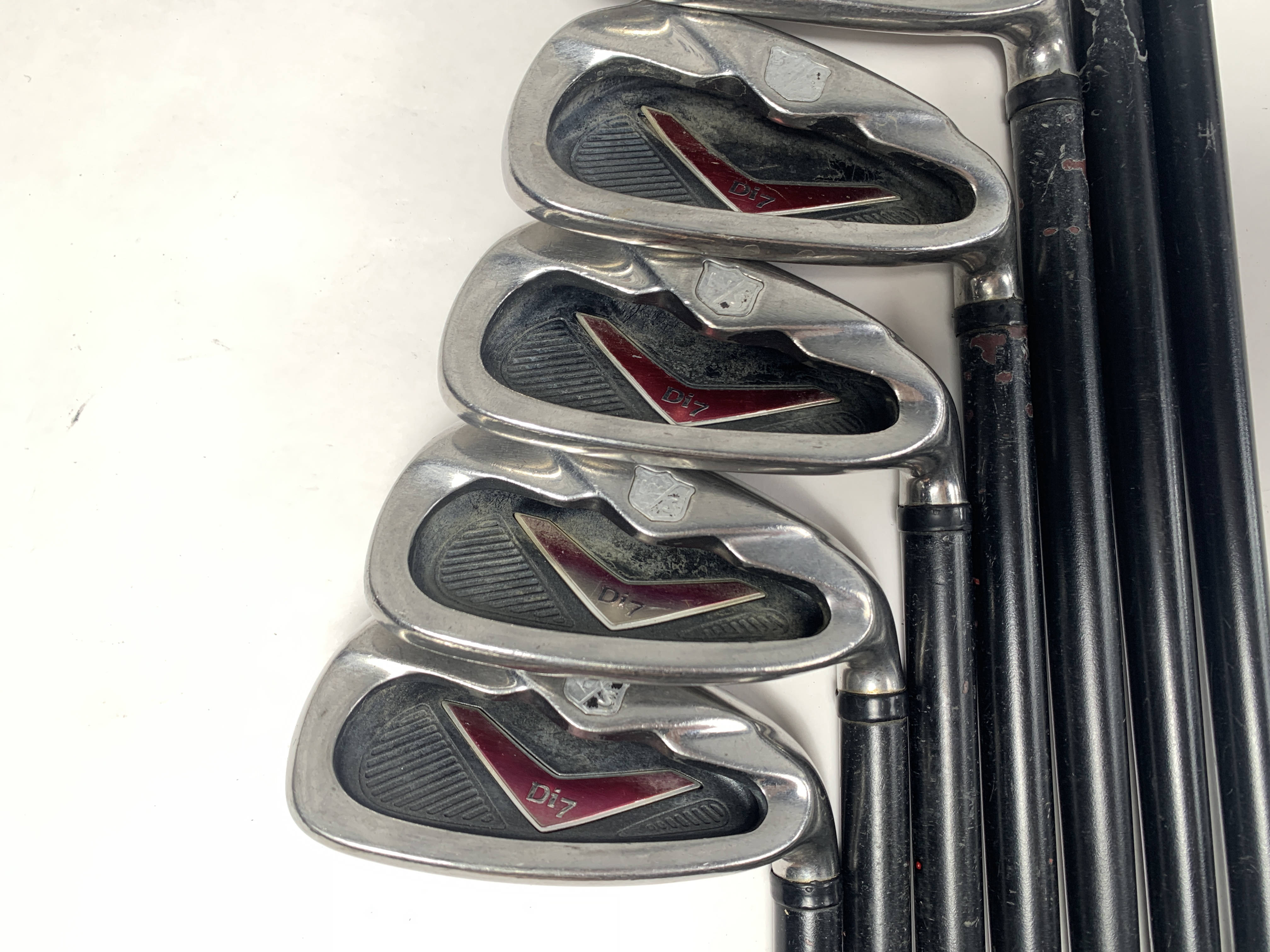Wilson Staff Di7 Iron Set 5-PW+GW ProForce V2 72g Uniflex Graphite