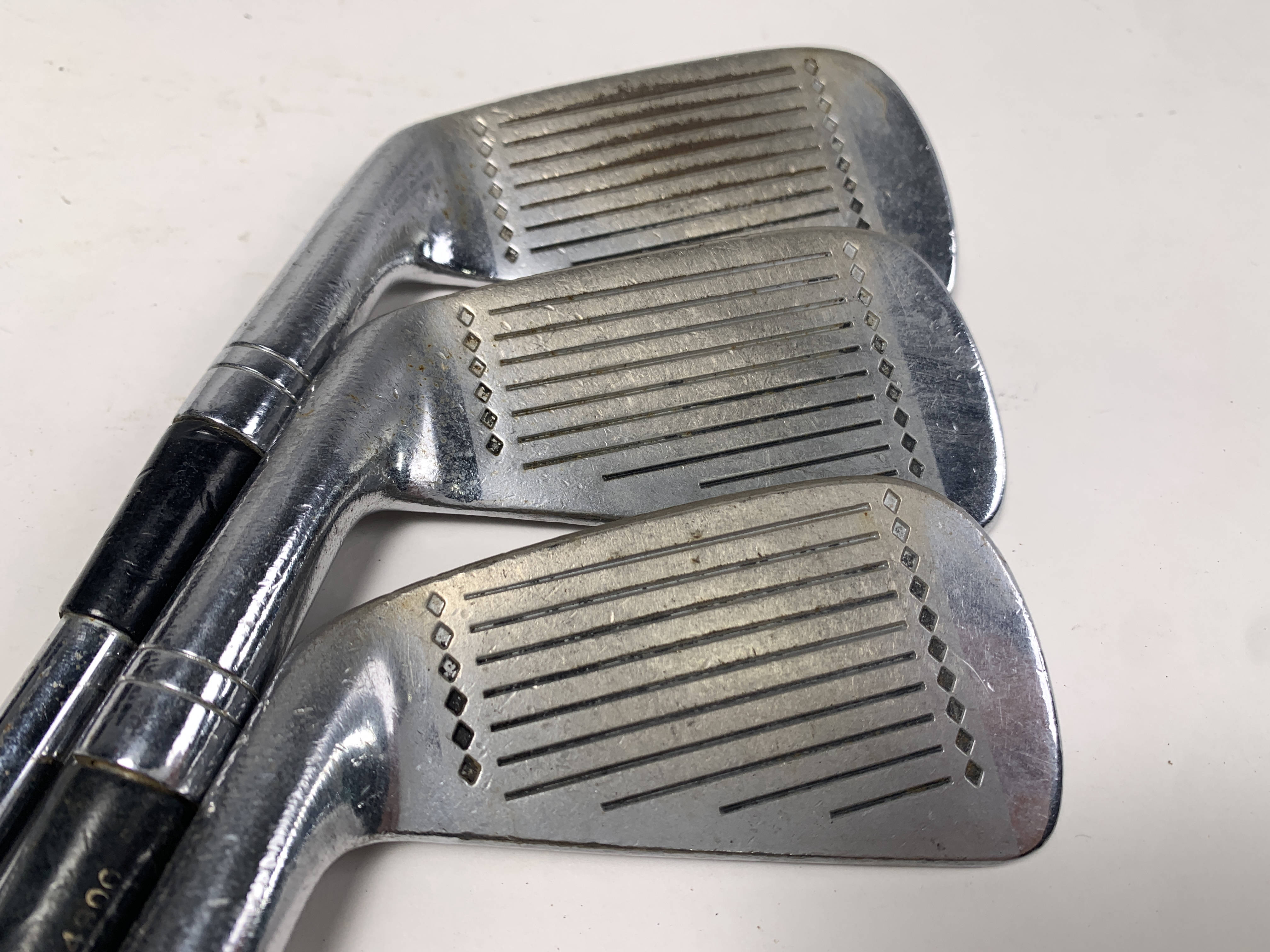 Titleist Tour Model Box Blade Iron Set 1-PW Dynamic Gold Stiff