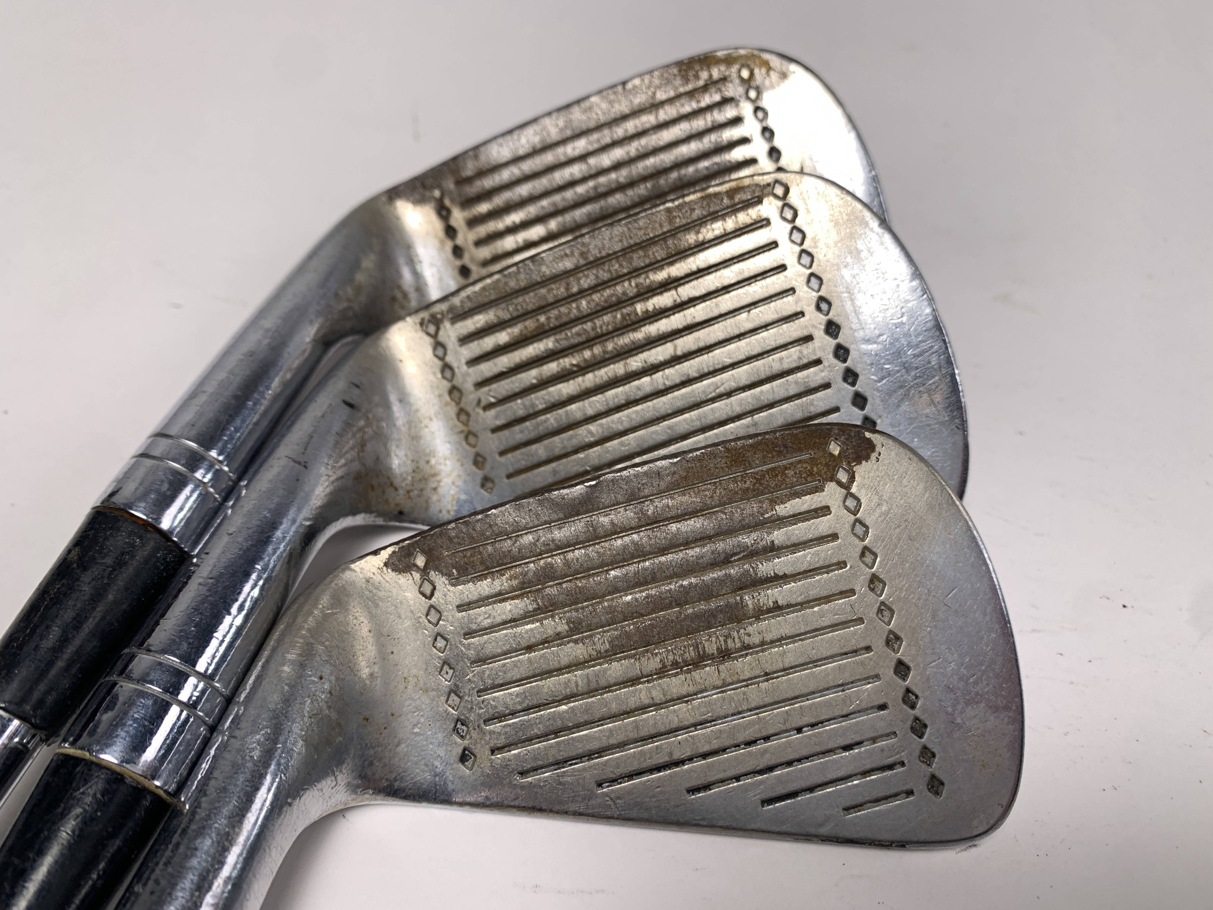 Titleist Tour Model Box Blade Iron Set 1-PW Dynamic Gold Stiff