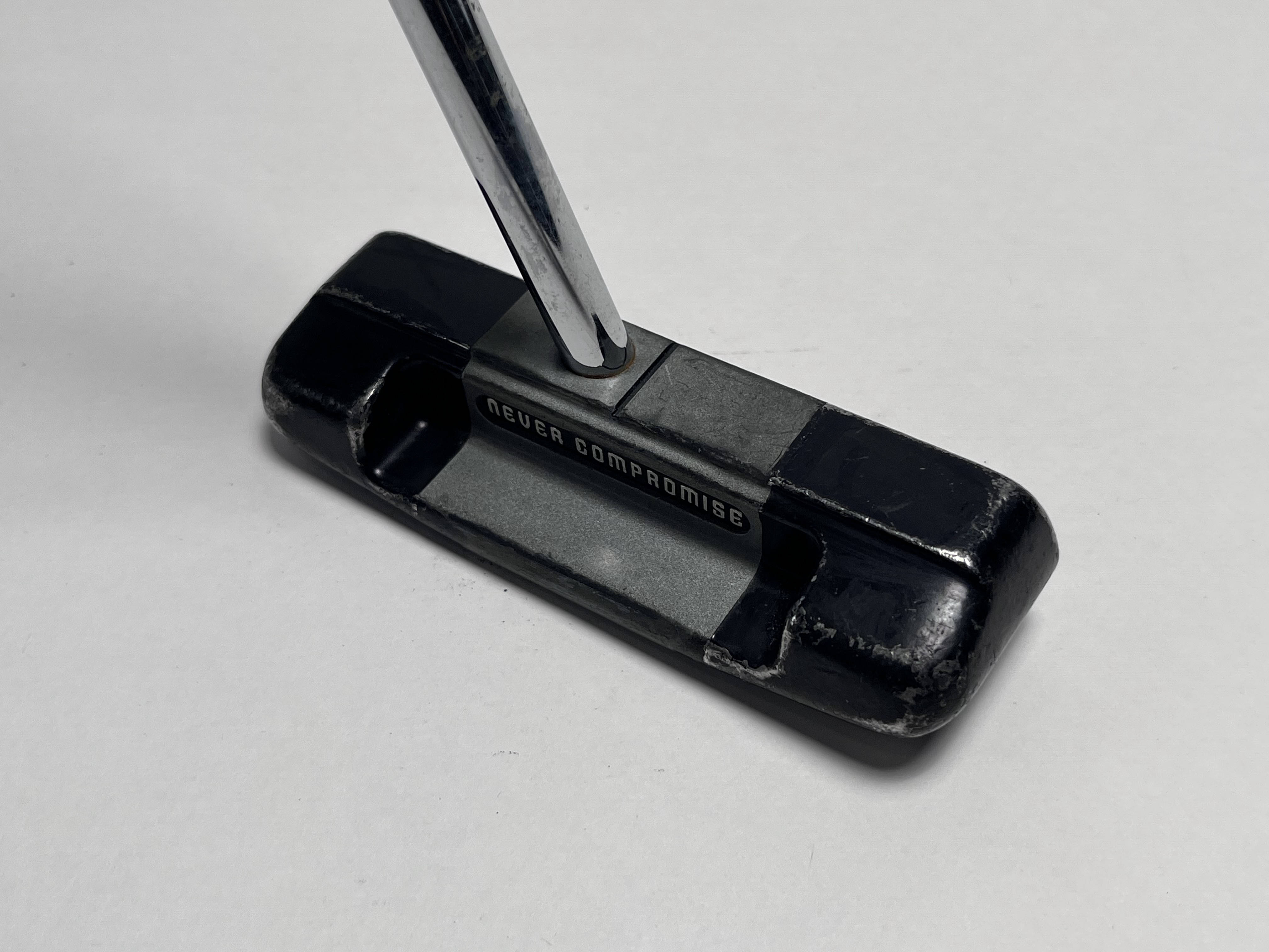 Never Compromise Z/I Sigma Mid Length Putter 37.5