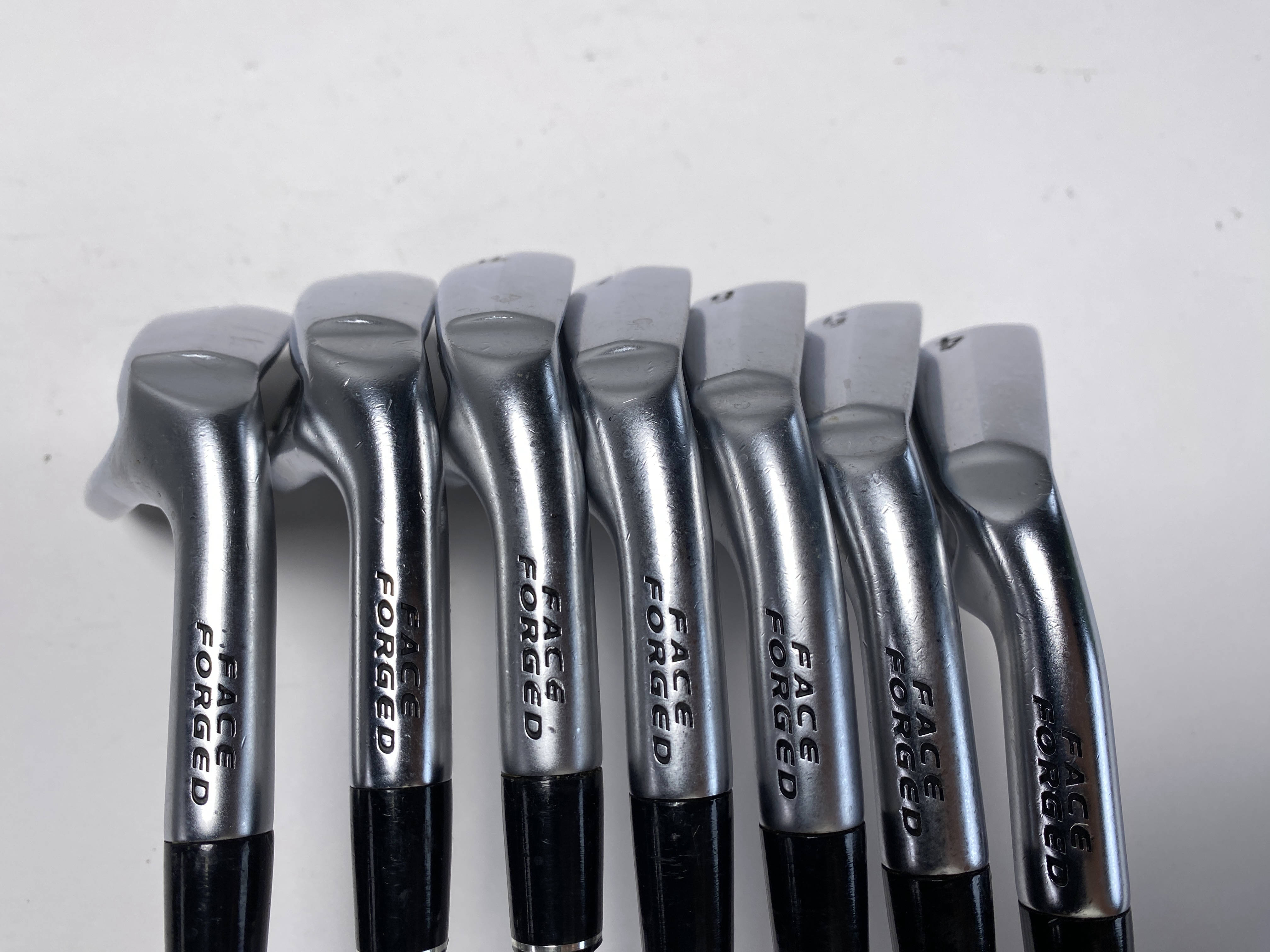 ピュアリースキン Srixon ZX4 MKII Iron Set 4-PW KBS Tour Lite Regular Steel
