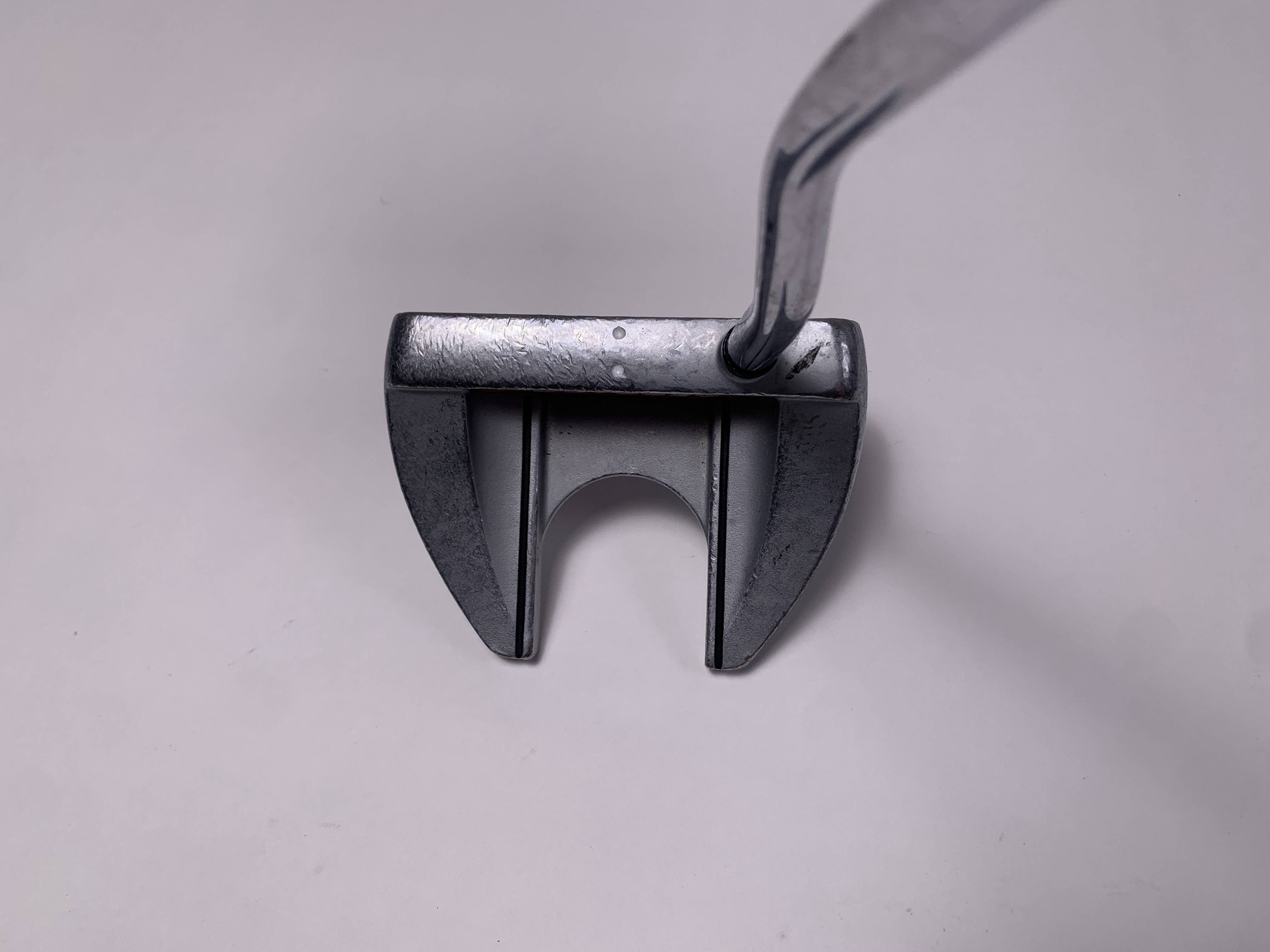 Odyssey White Hot RX V-Line Fang Putter 32