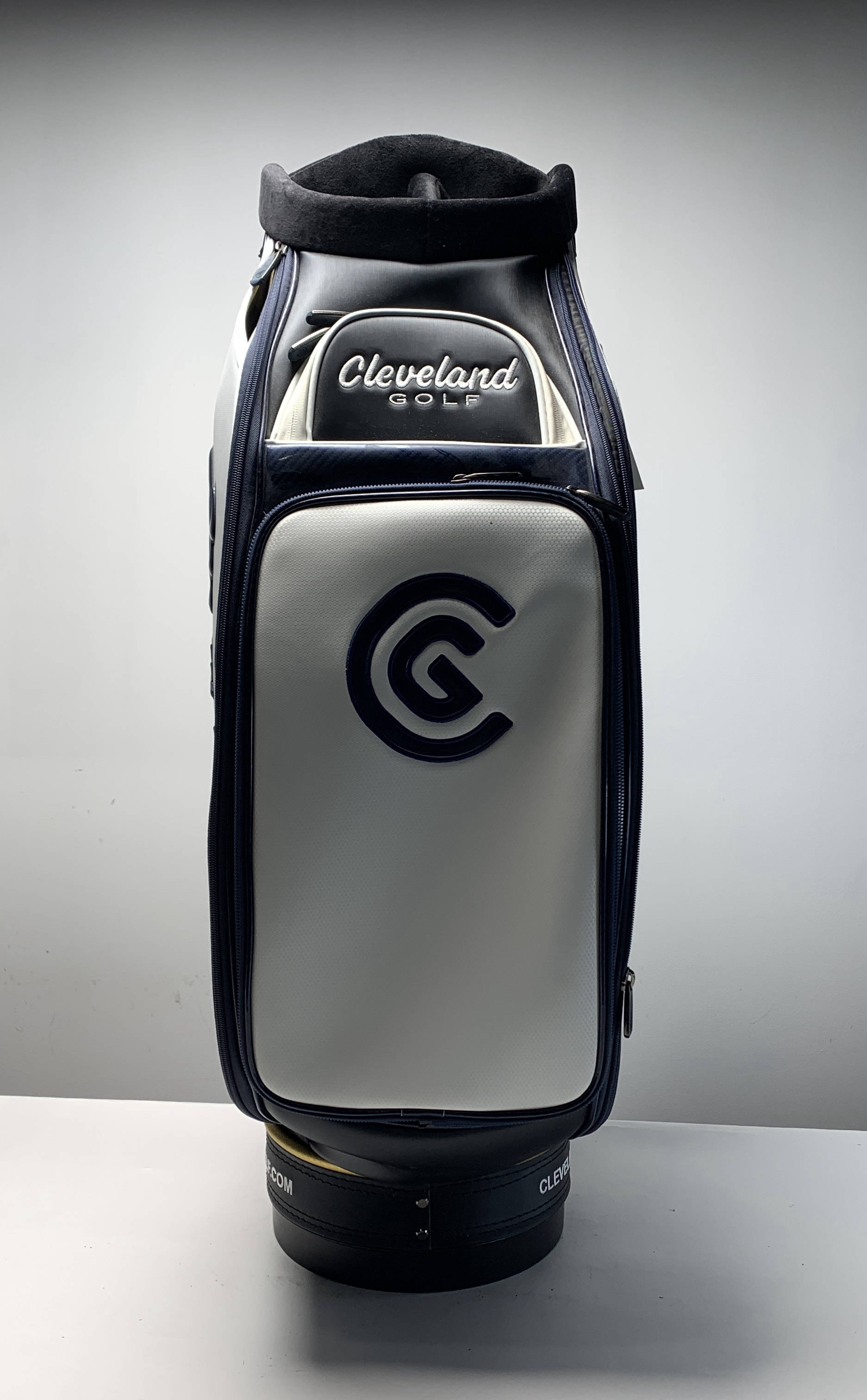 Cleveland 2014 CG 588 Staff Bag White 6-Way Divide Single Strap