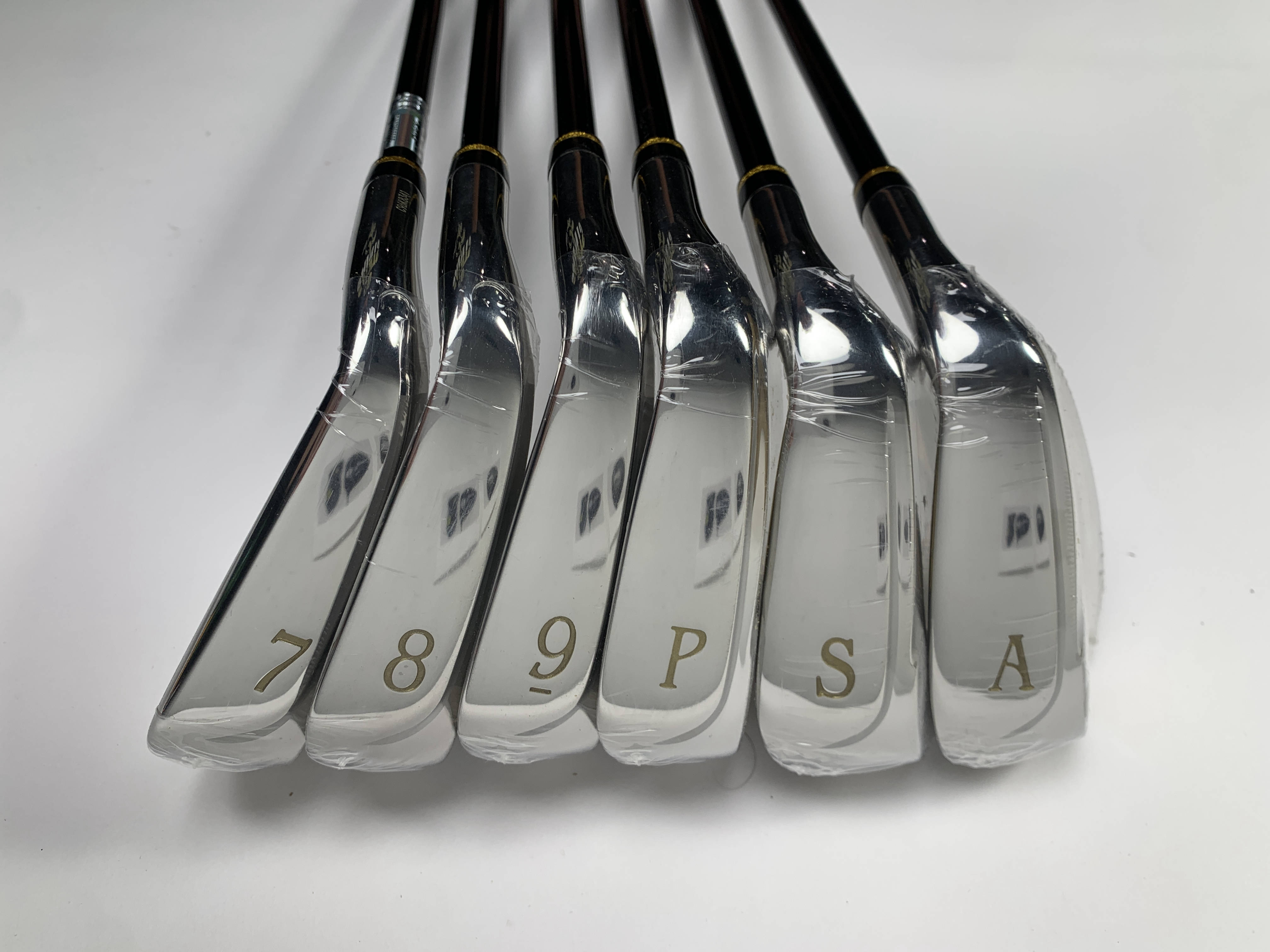 XXIO Prime Royal Edition 6 Iron Set 7-PW+AW+SW SP-1300K