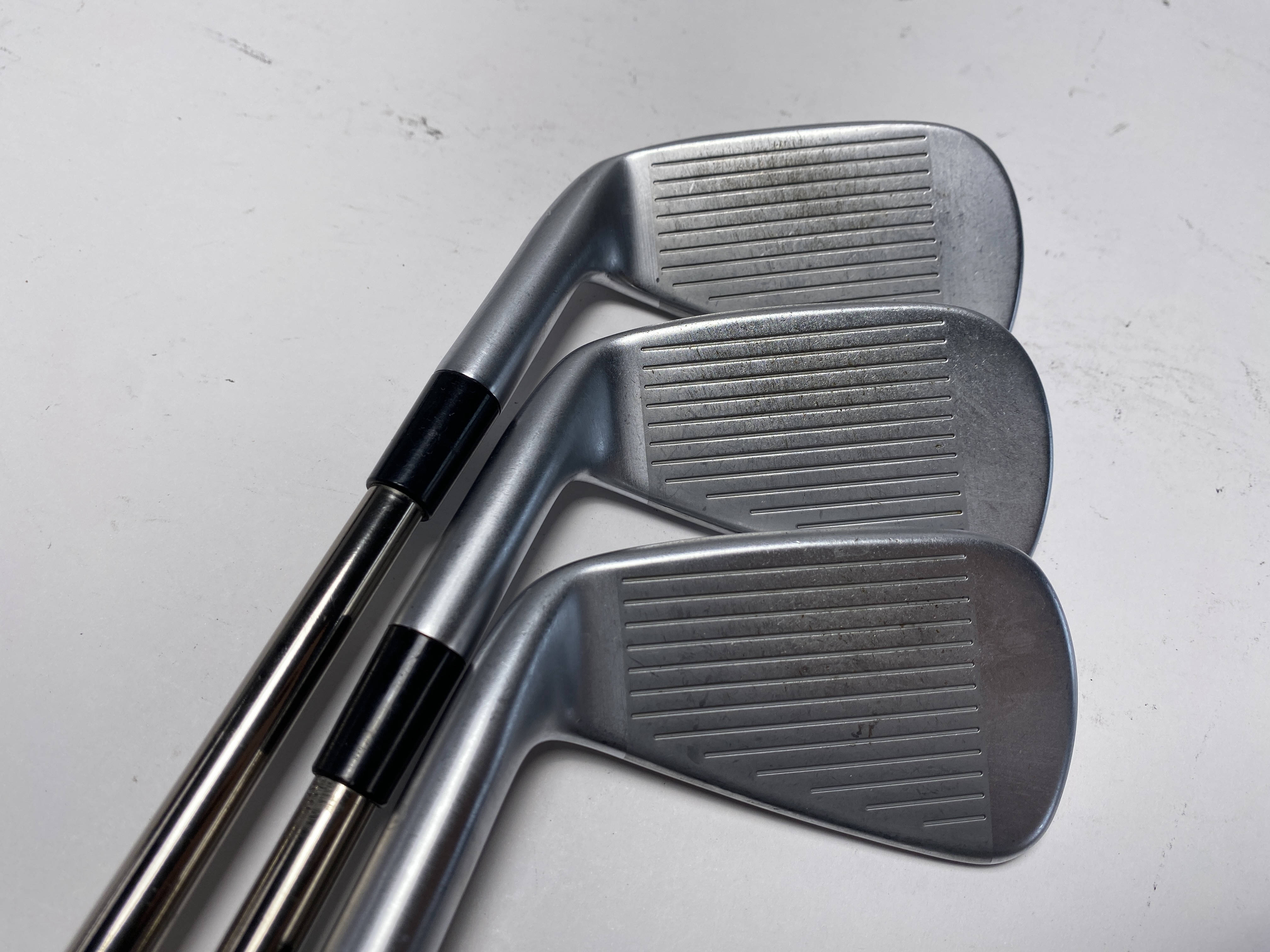TaylorMade P770 2023 Iron Set 5-PW UST Mamiya Recoil ESX 460 F2