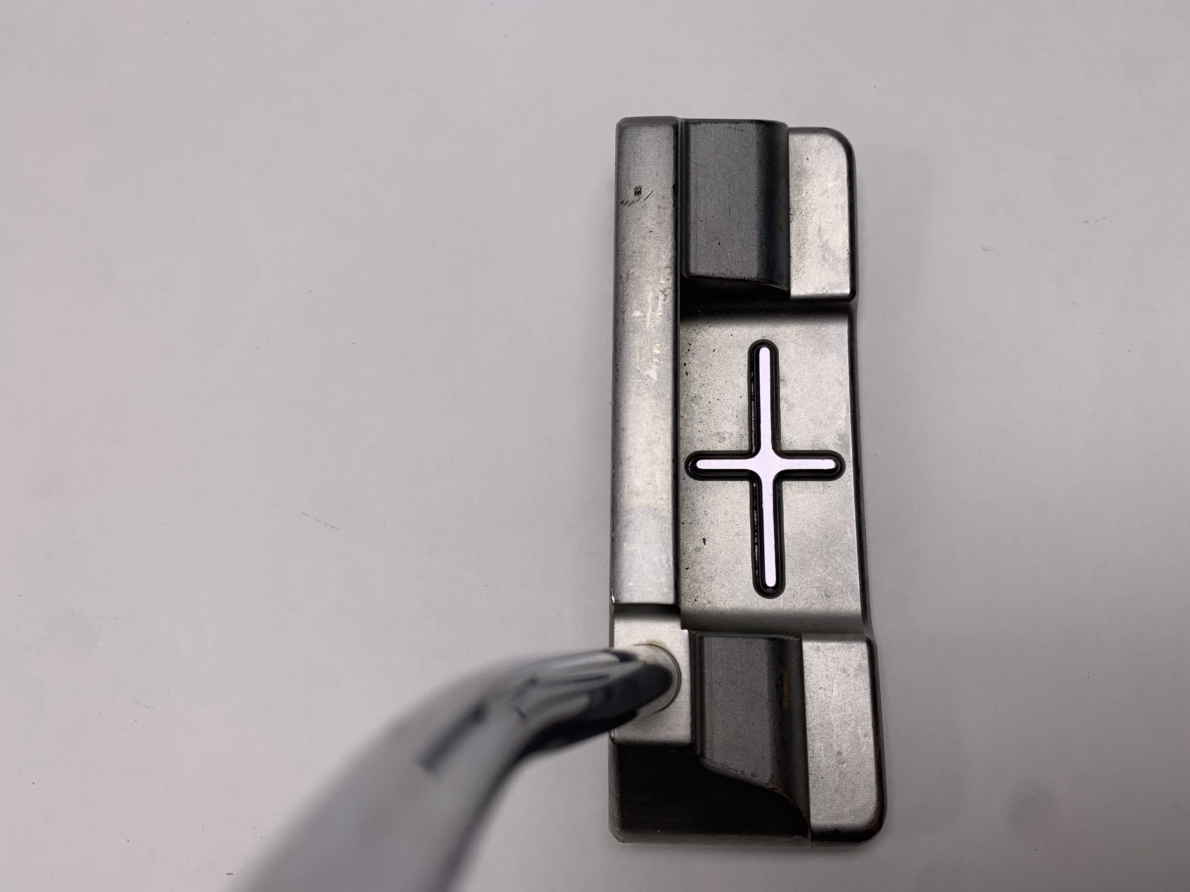 Scotty Cameron Cameron and Crown Newport M2 Putter 33