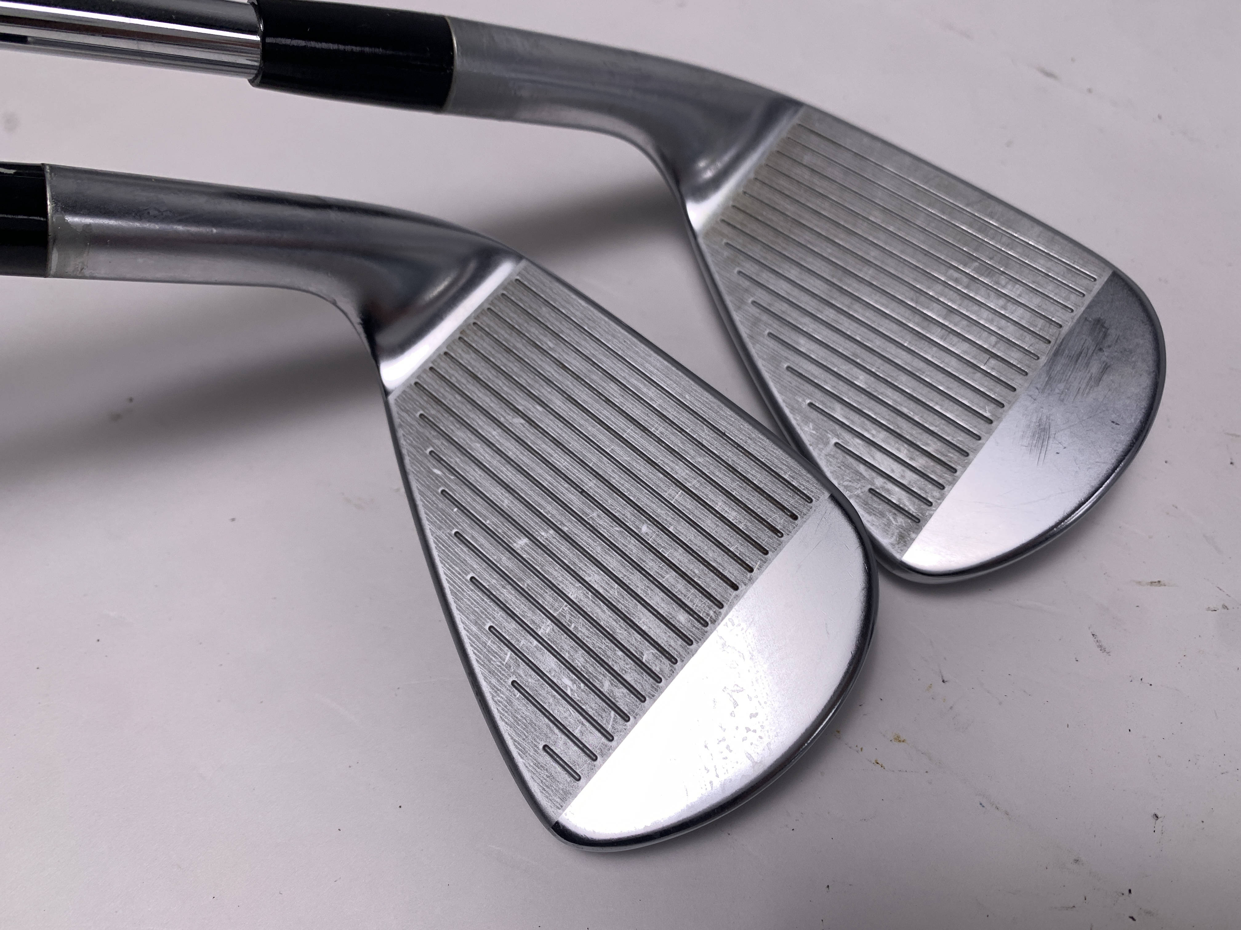 High Five!　４枚 Srixon ZX4/ZX5 MKII Combo Iron Set 4-PW Dynamic Gold Mid