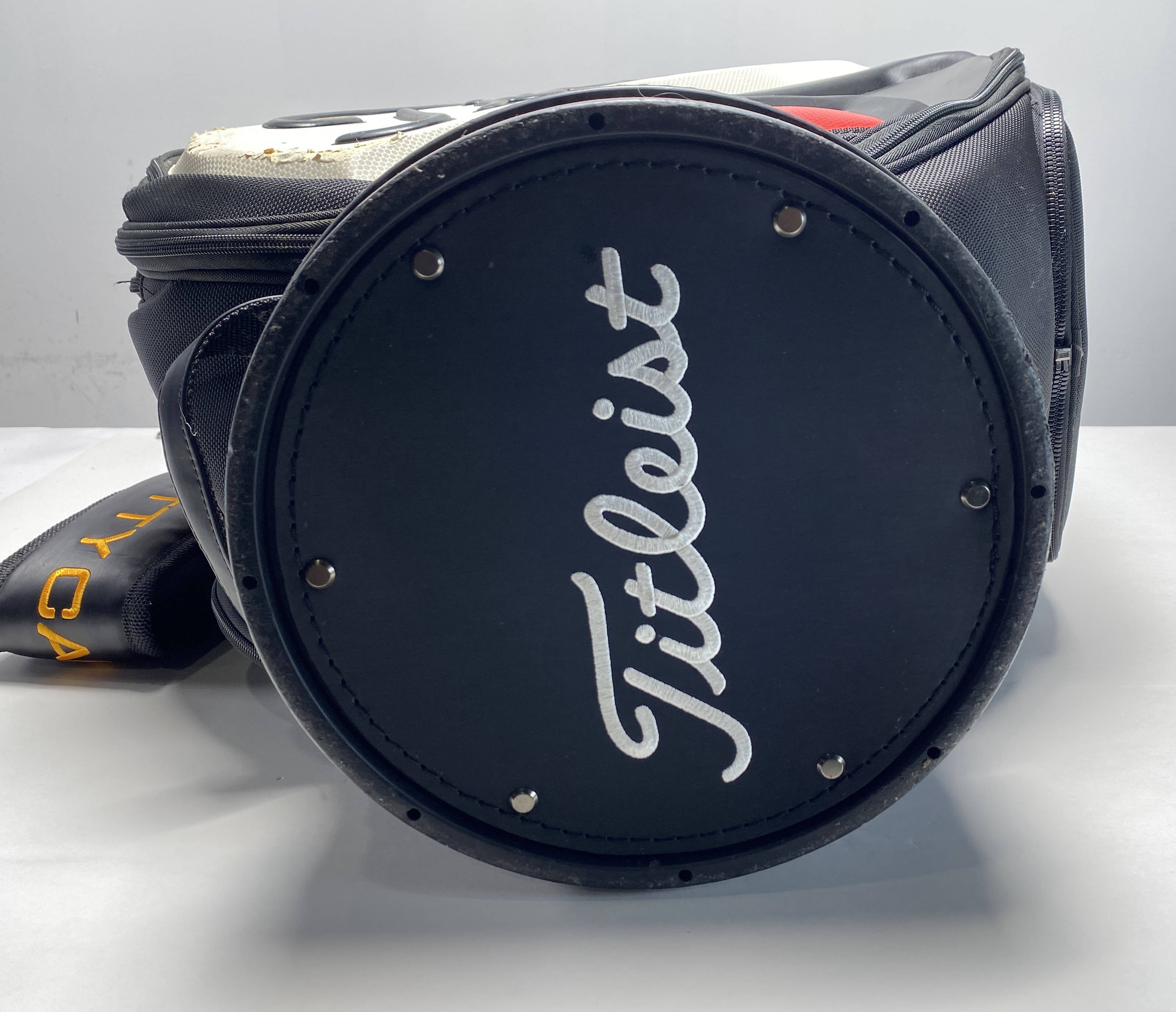 Titleist Scotty Cameron Staff Bag Black 6-Way Divide Single Strap