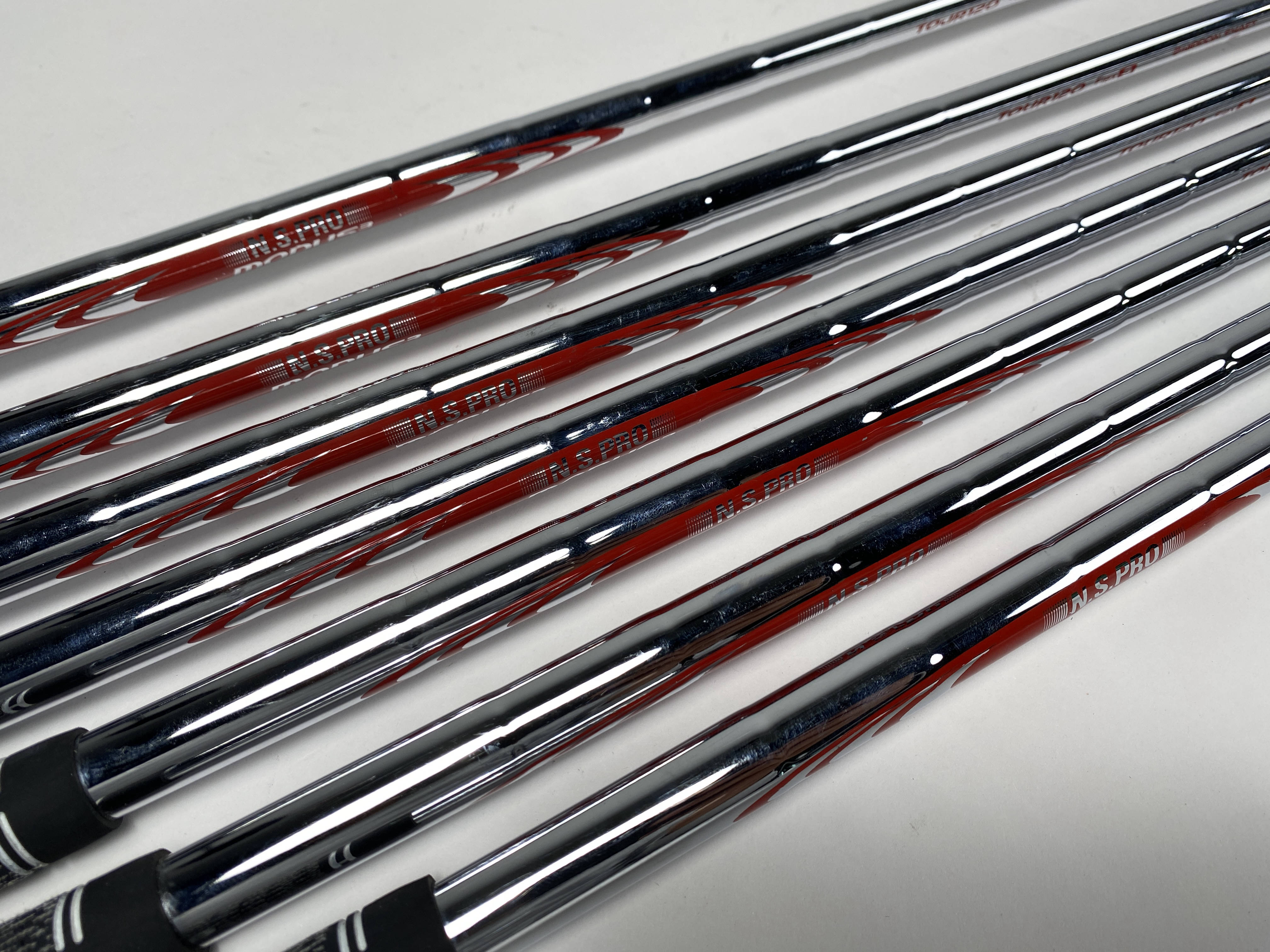 Srixon ZX7 / ZX5 Combo Iron Set 4-PW NS Pro Modus 3 Tour 120