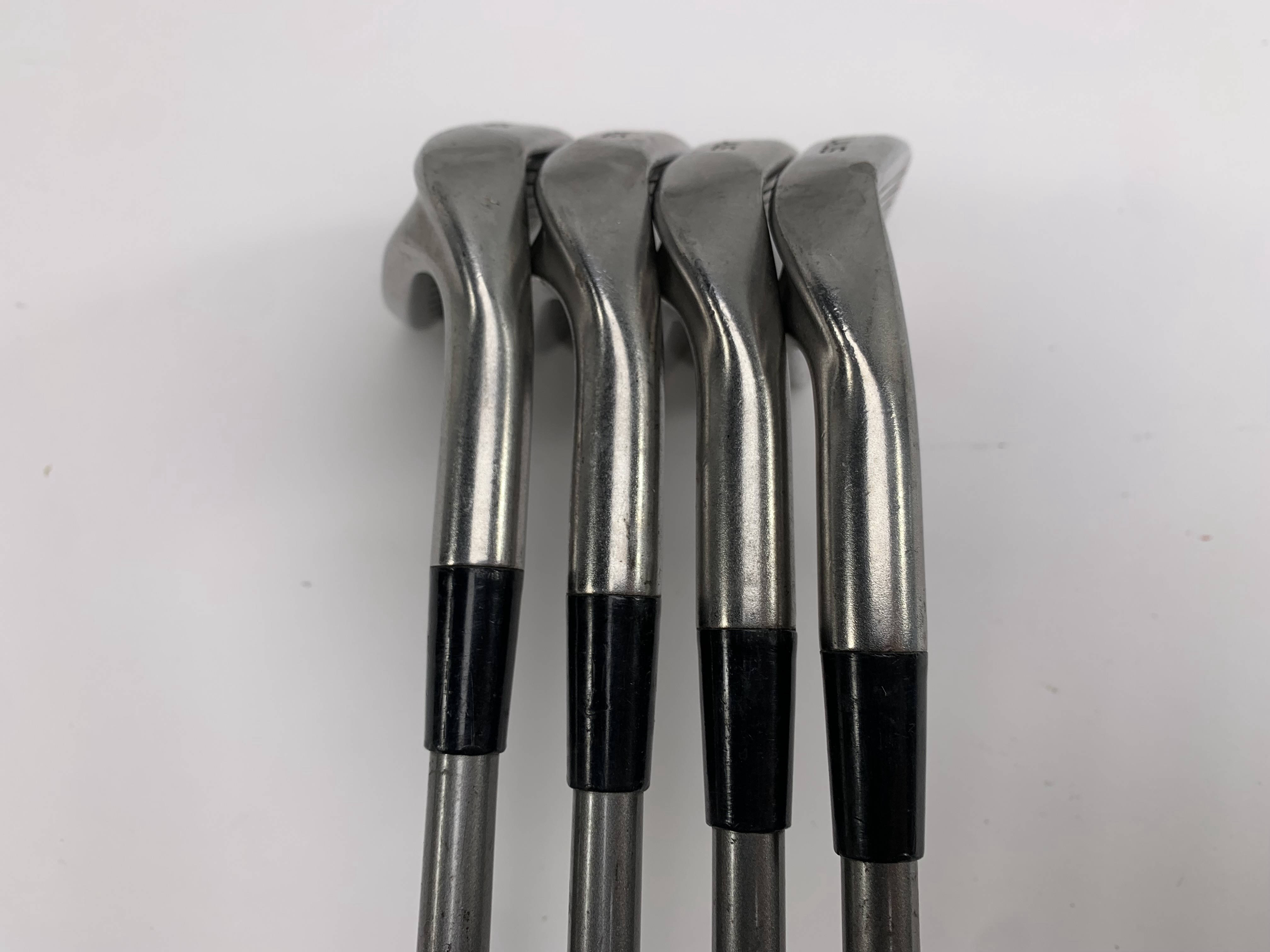 Nicklaus Air Bear Tour Iron Set 6-PW Regular RH Oversize Grips No