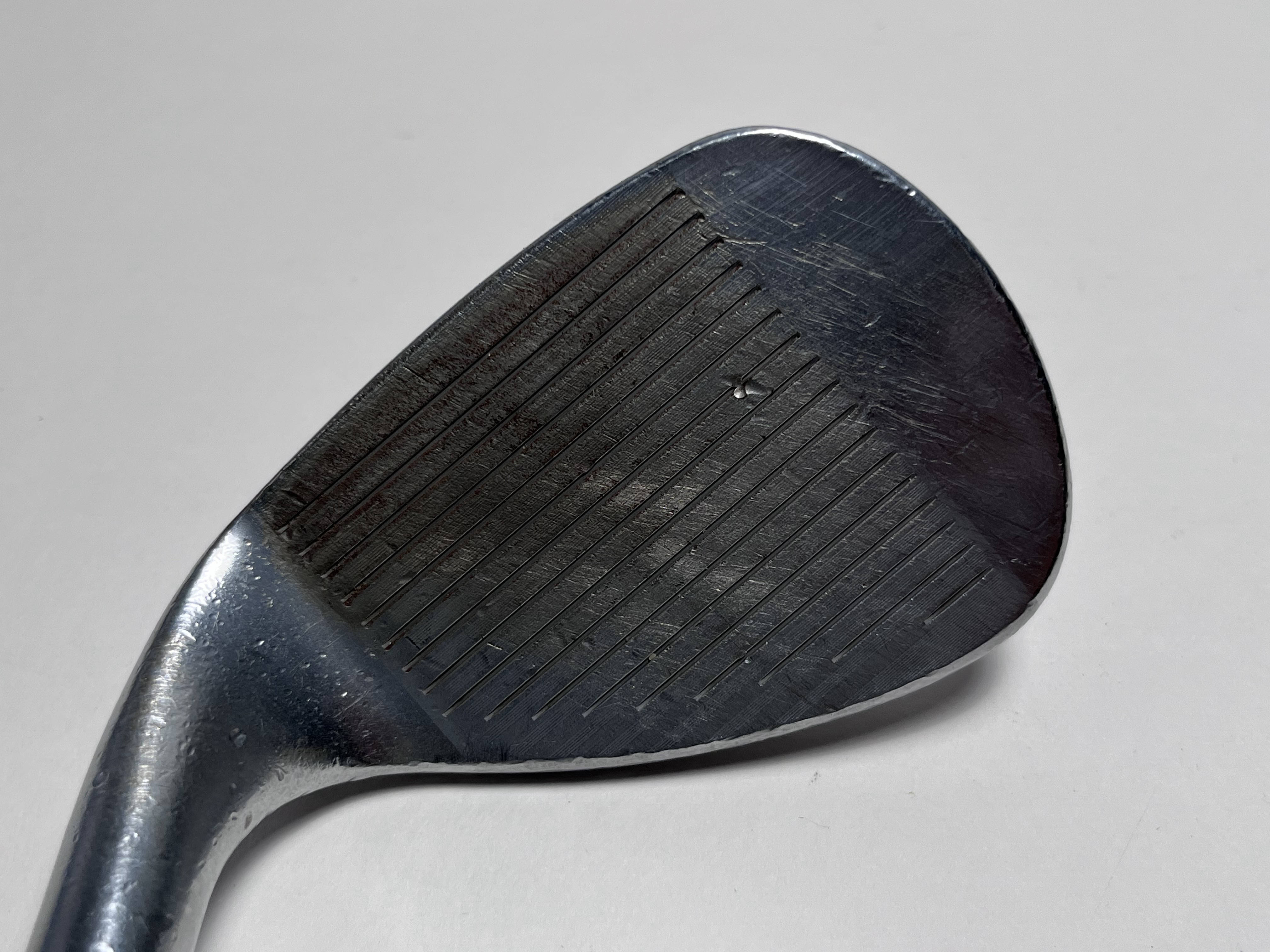 Titleist Vokey SM9 Tour Chrome Wedge 60* 4 Bounce T-Grind Wedge