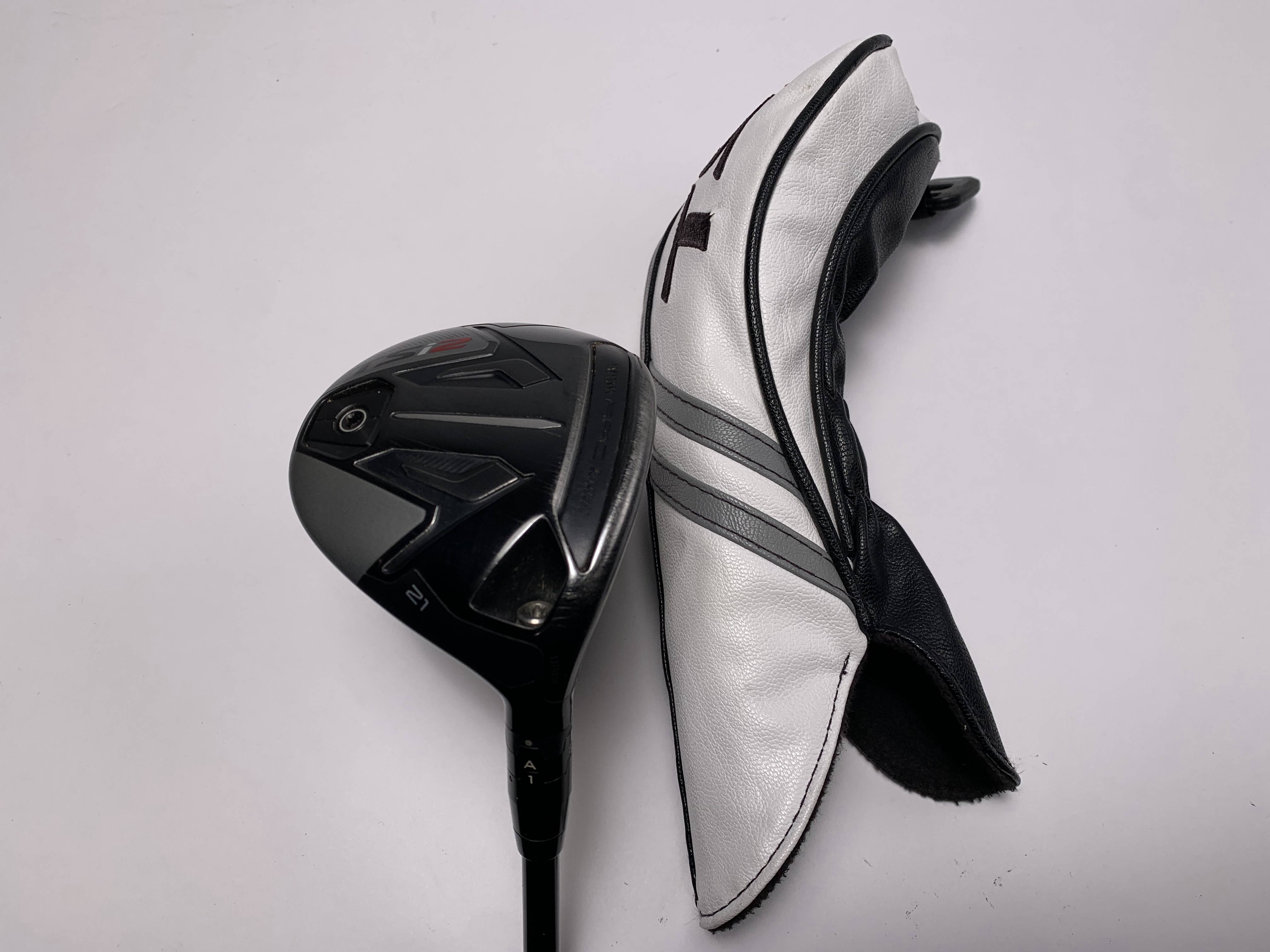 Titleist TSi2 7 Fairway Wood 21* HZRDUS RDX Smoke 6.0 Black 60g