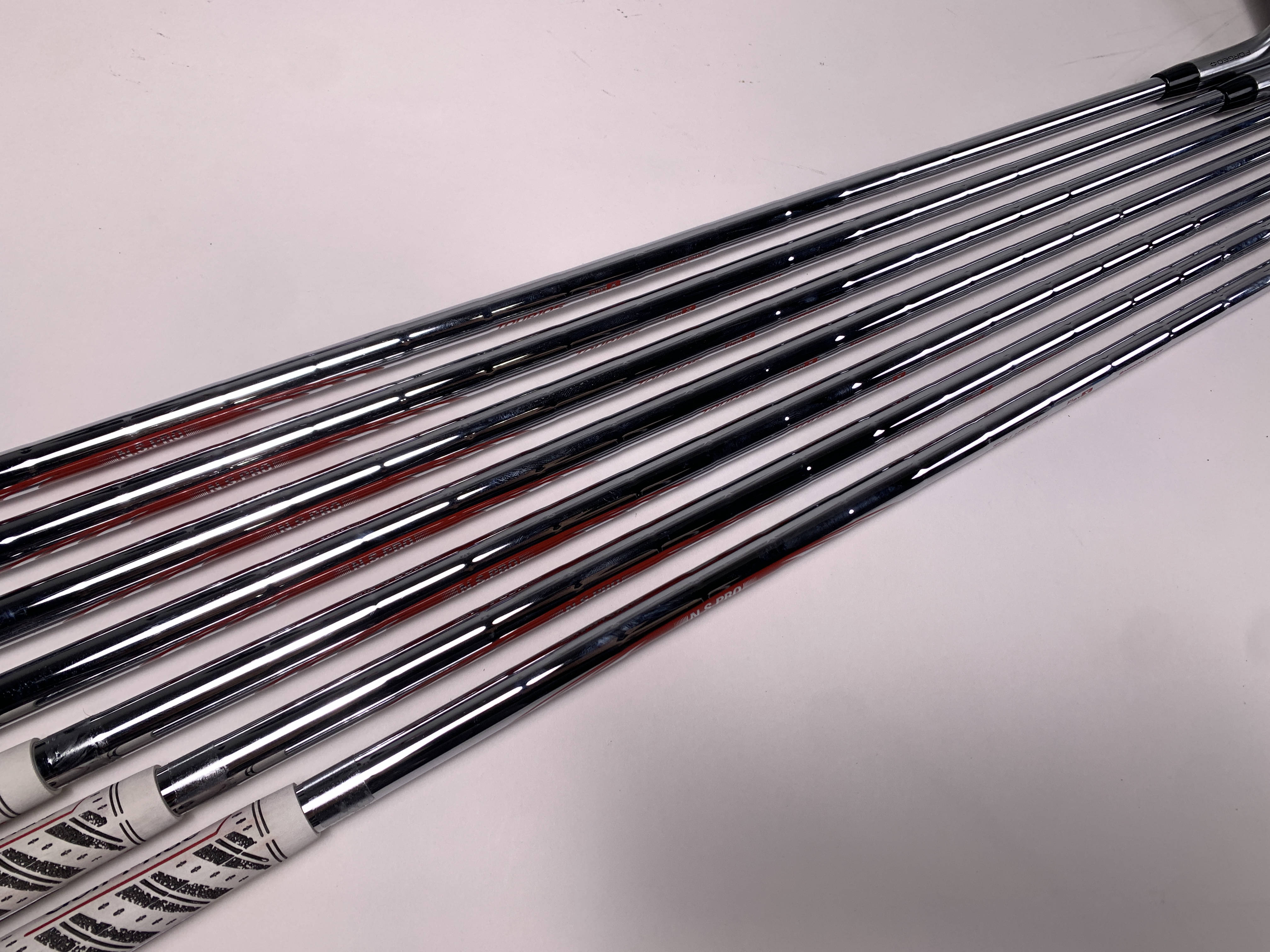 Titleist T250 2025 Iron Set 5-PW+GW NS Pro Modus 3 Tour 105 105g