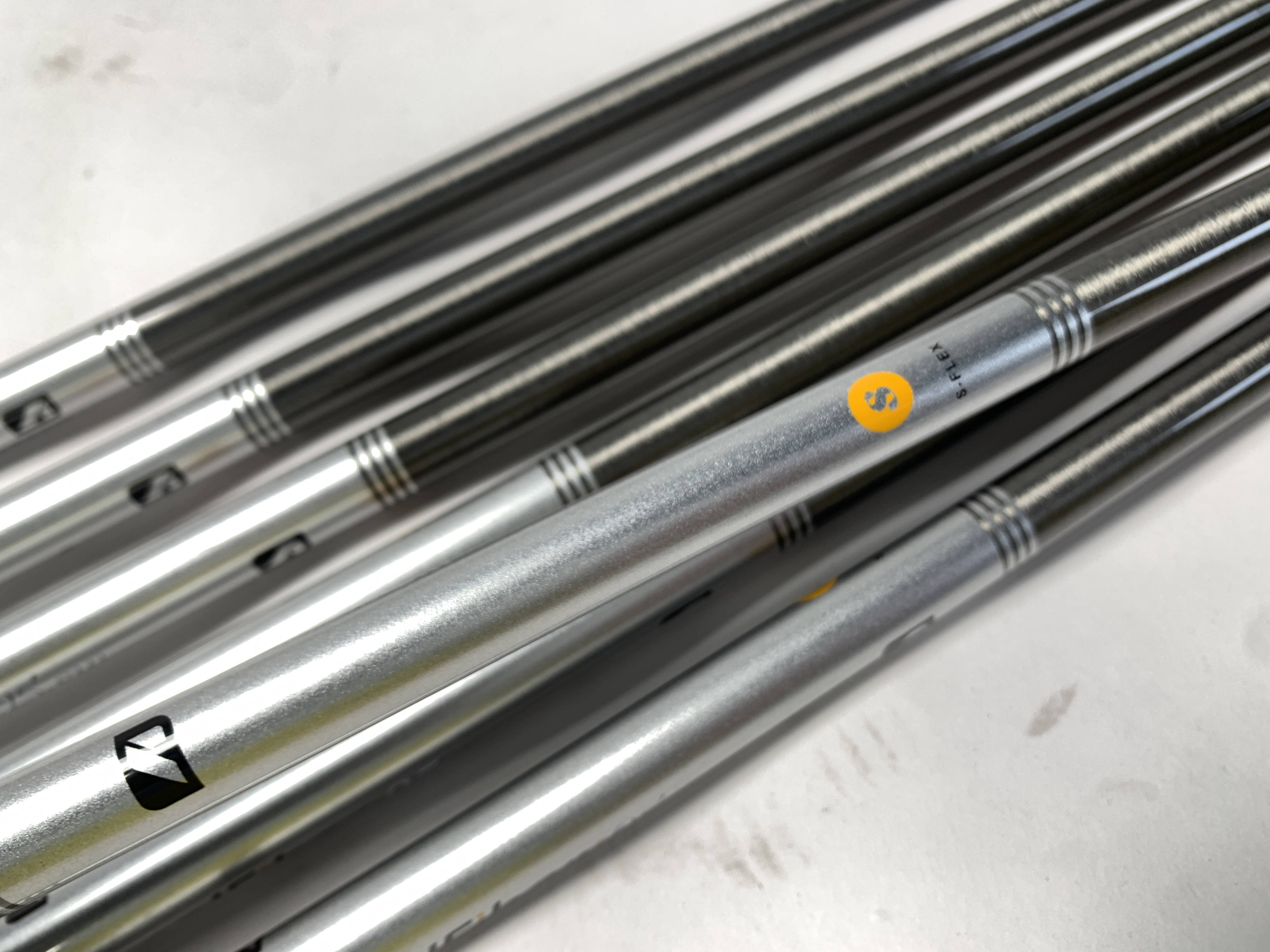 Srixon ZX5 MKII Iron Set 4-PW AeroTech Steel Fiber i95 CW Stiff