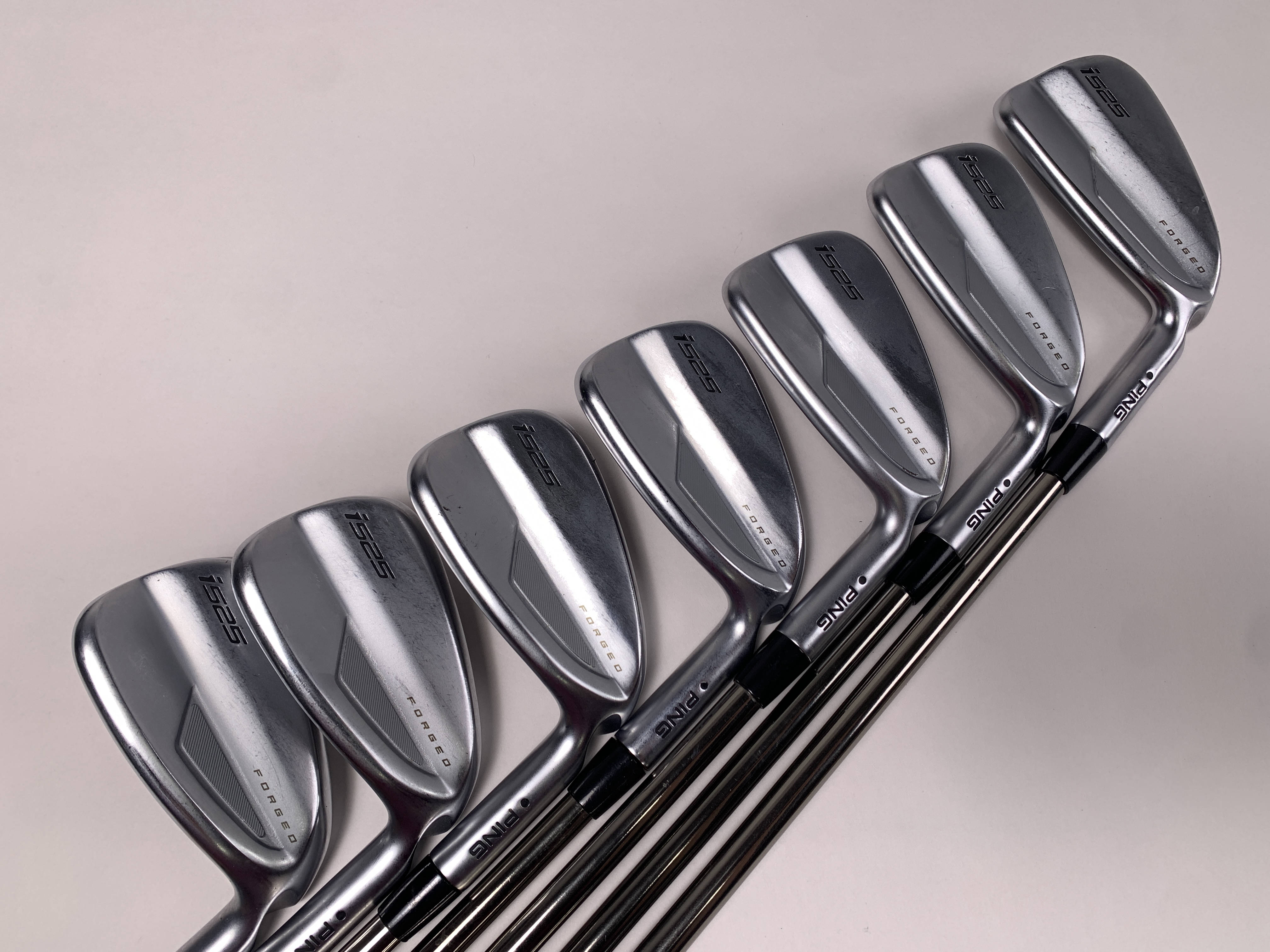 Ping i525 Iron Set 5-PW+GW Black Dot UST Mamiya Recoil ES 760 F2