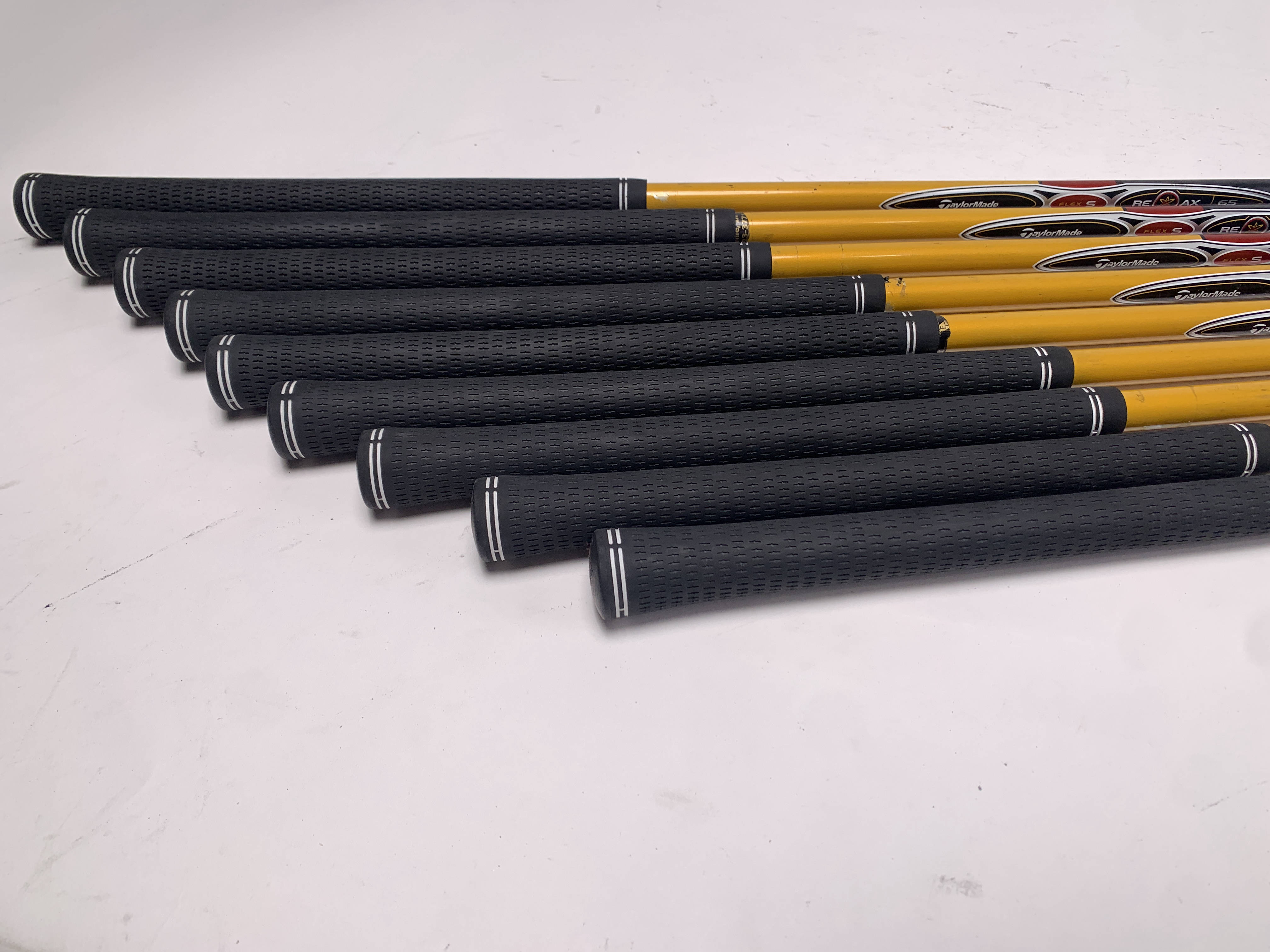 TaylorMade R7 クラブセット TaylorMade R7 Iron Set 3-PW+GW REAX 65g Stiff Graphite Mens