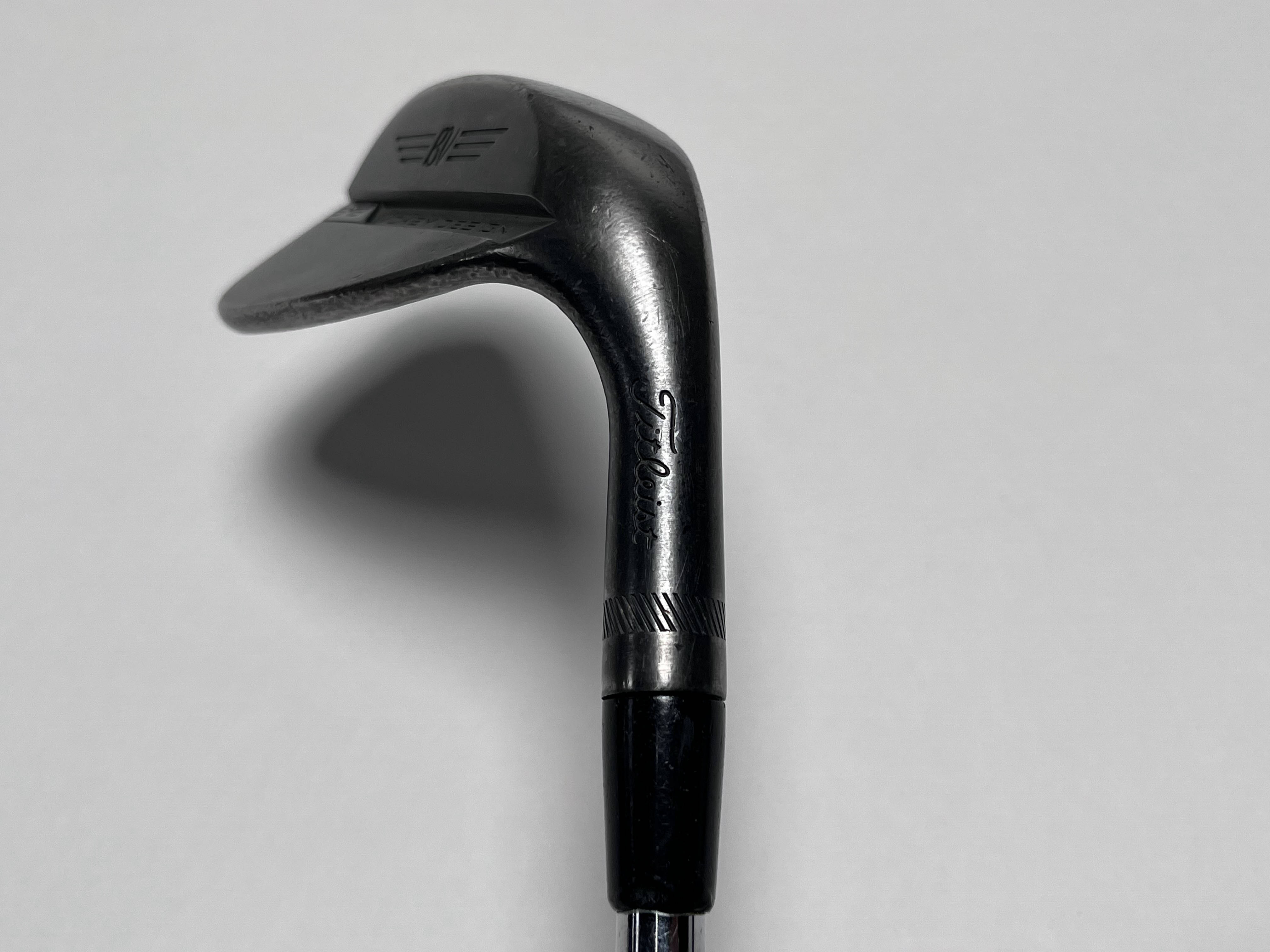 Titleist Vokey SM8 Jet Black Wedge 48* 10 Bounce F-Grind XStiff RH