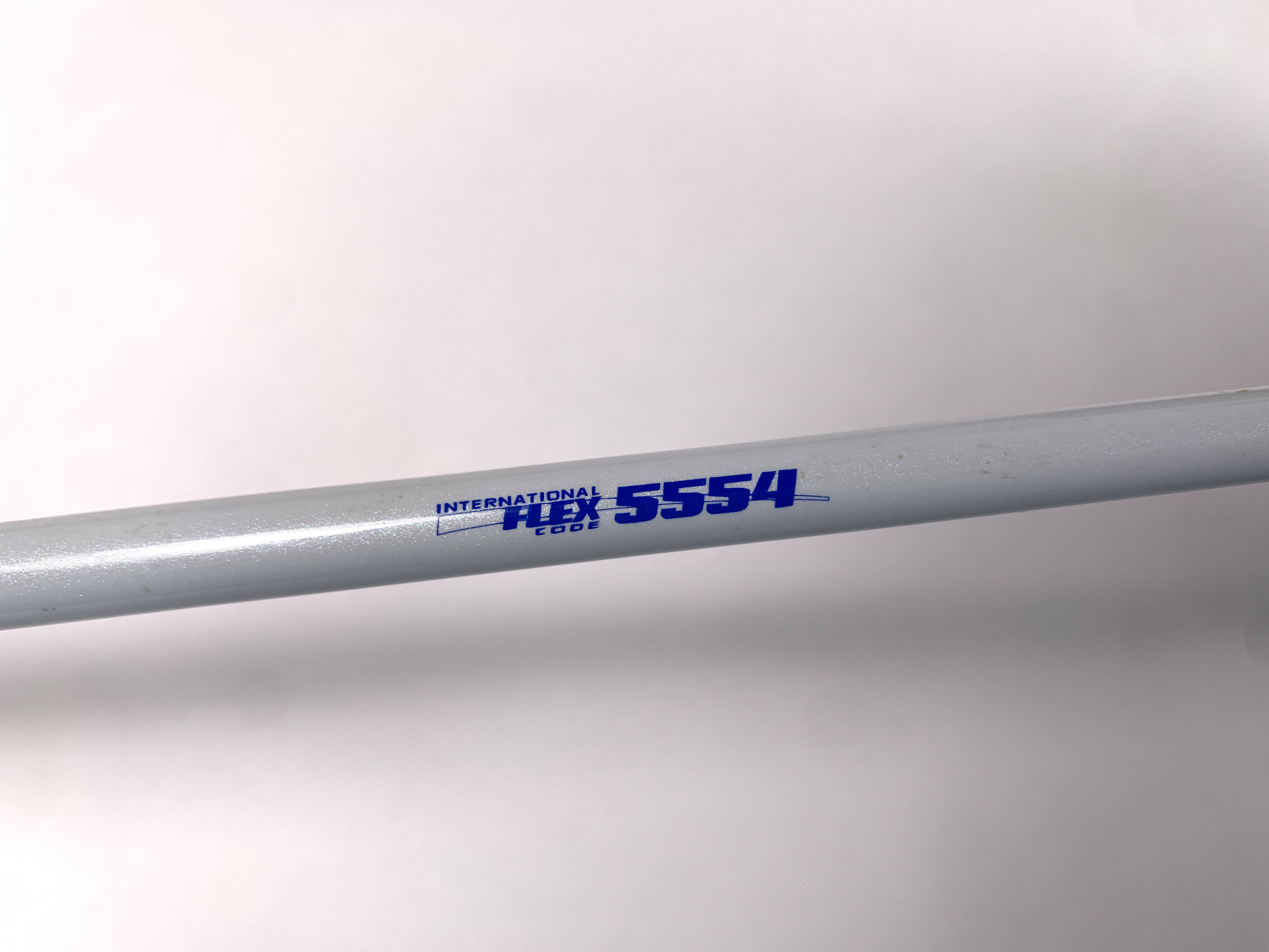 Cleveland Launcher HB Driver 9* Miyazaki C.Kua 5S Flex 5554 Stiff