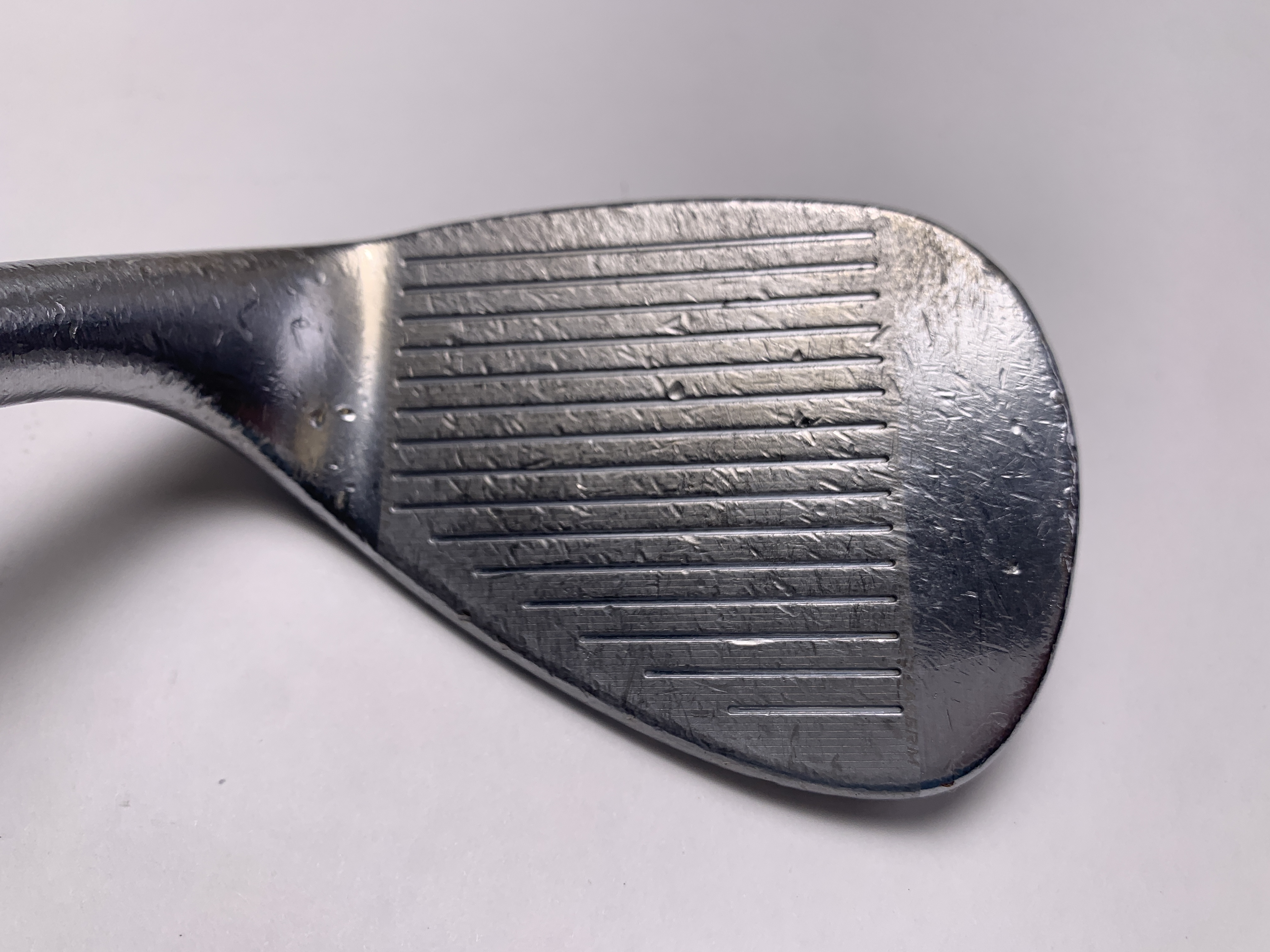 Fer Wedge Cleveland CG16 Chrome Zip Groove 60° - Pour Femmes, Droitier, Graphite, 12 De Rebond, Occasion Bon état