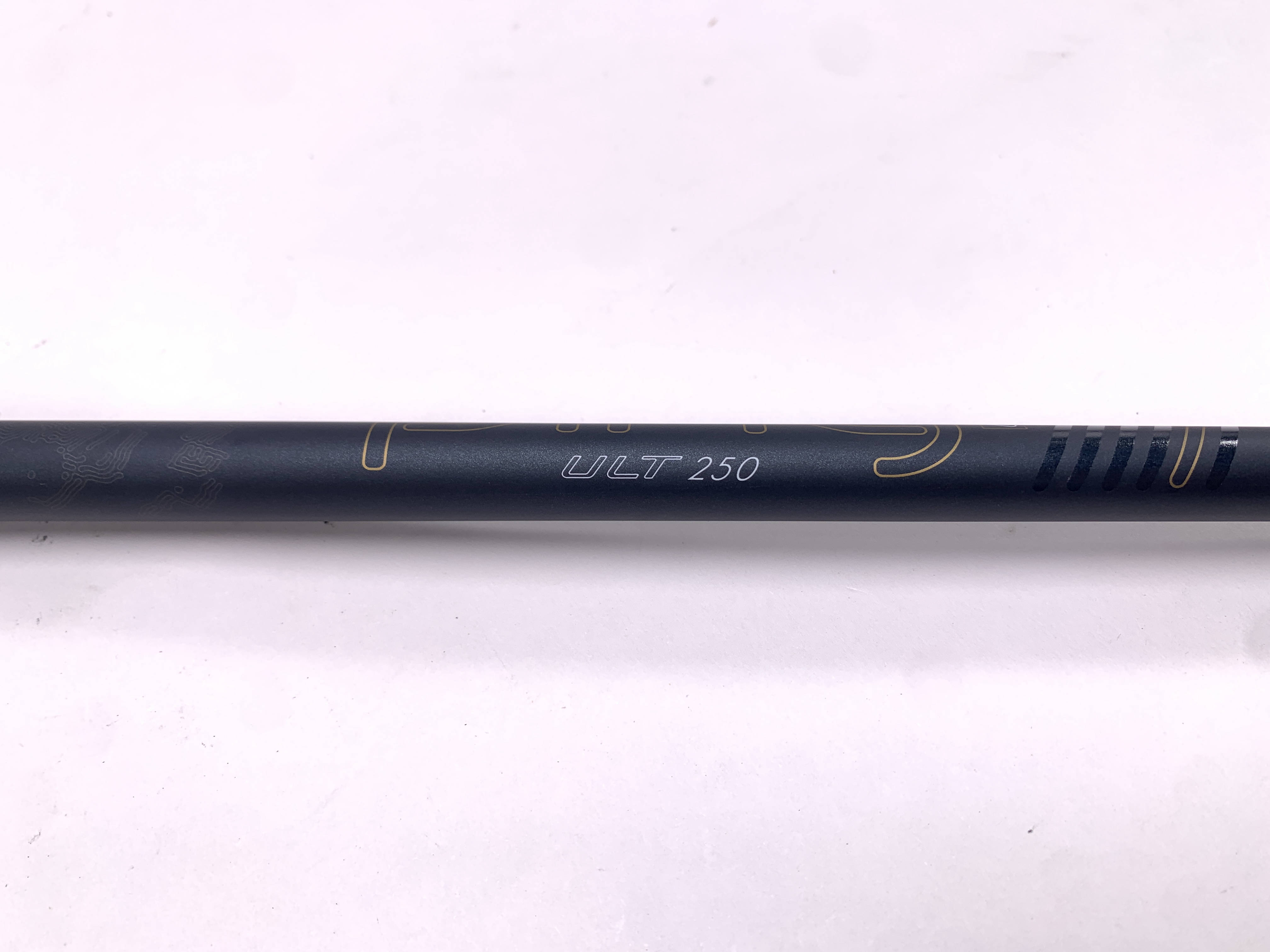 Ping G LE 3 7 Fairway Wood 24* ULT 250 Ladies RH HC Undersize Grip