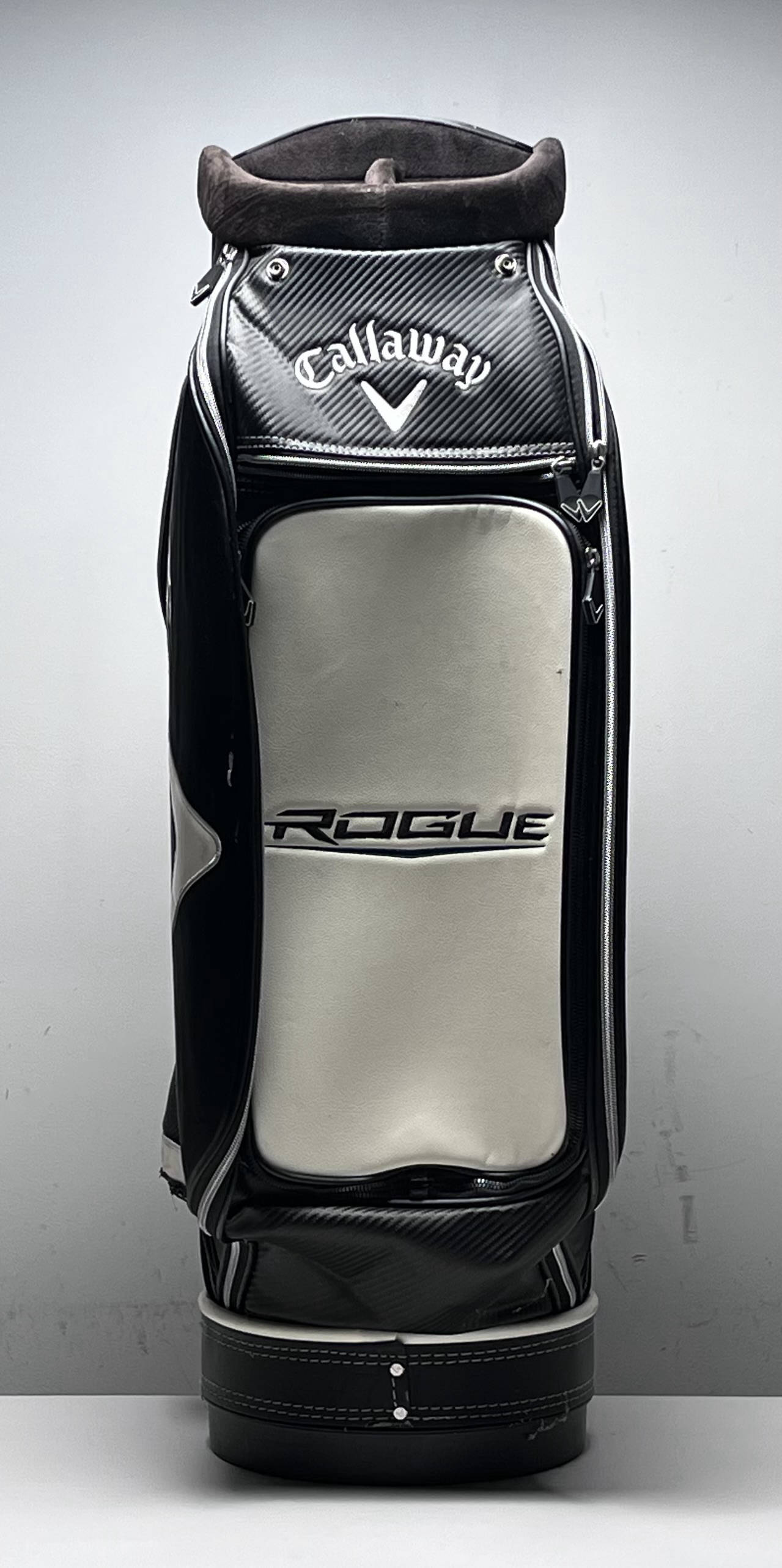 Callaway Rogue Staff Bag Black 6-Way Divide Single Strap Golf Bag