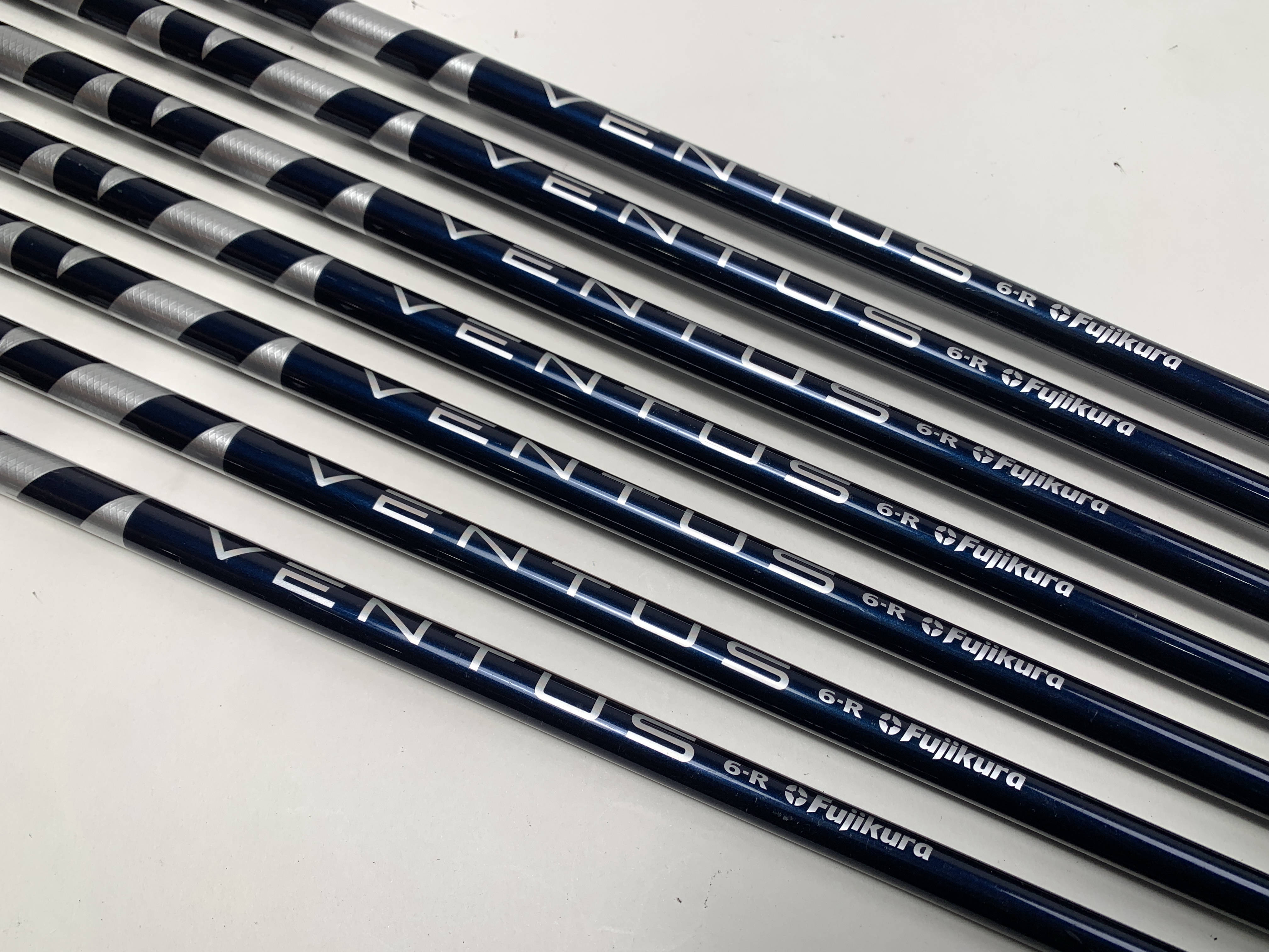 TaylorMade SIM2 MAX Iron Set 5-PW+AW Fujikura Ventus 6-R Regular