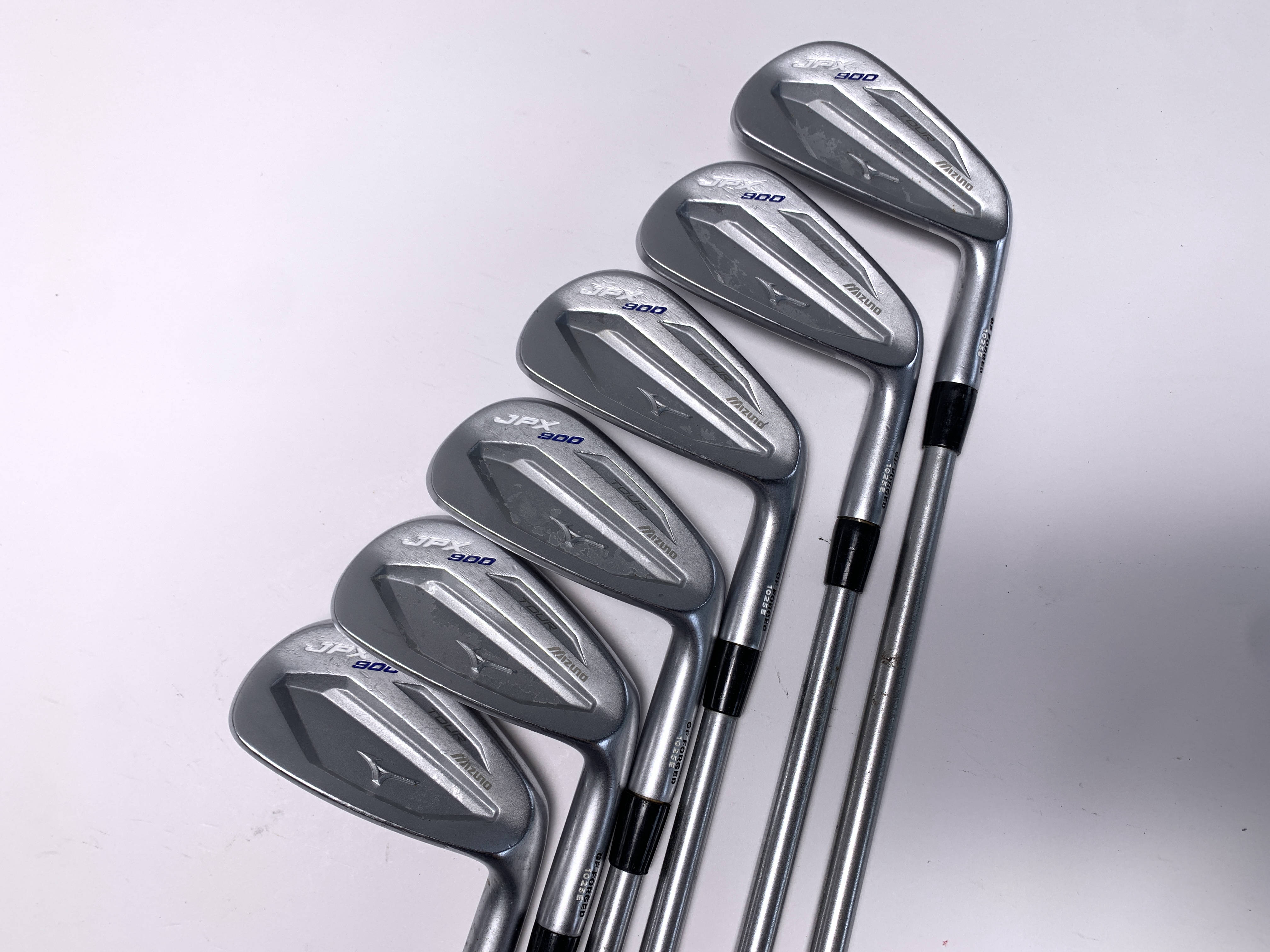 Mizuno JPX 900 Tour Blade Iron Set 4-PW KBS C-Taper Extra Stiff RH