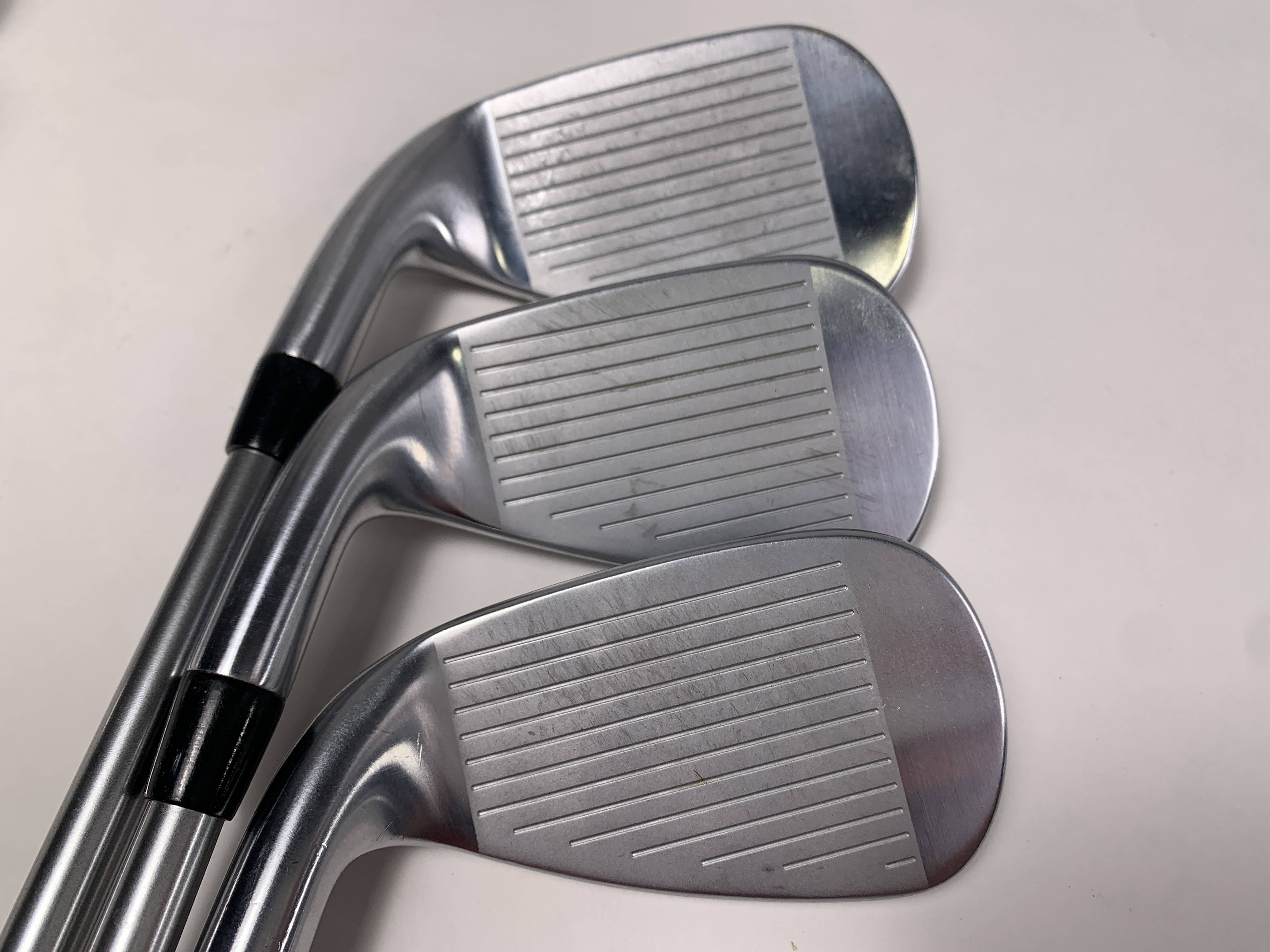 Titleist T400 Iron Set 7-PW+AW+GW Fubuki MV Series 55g Regular