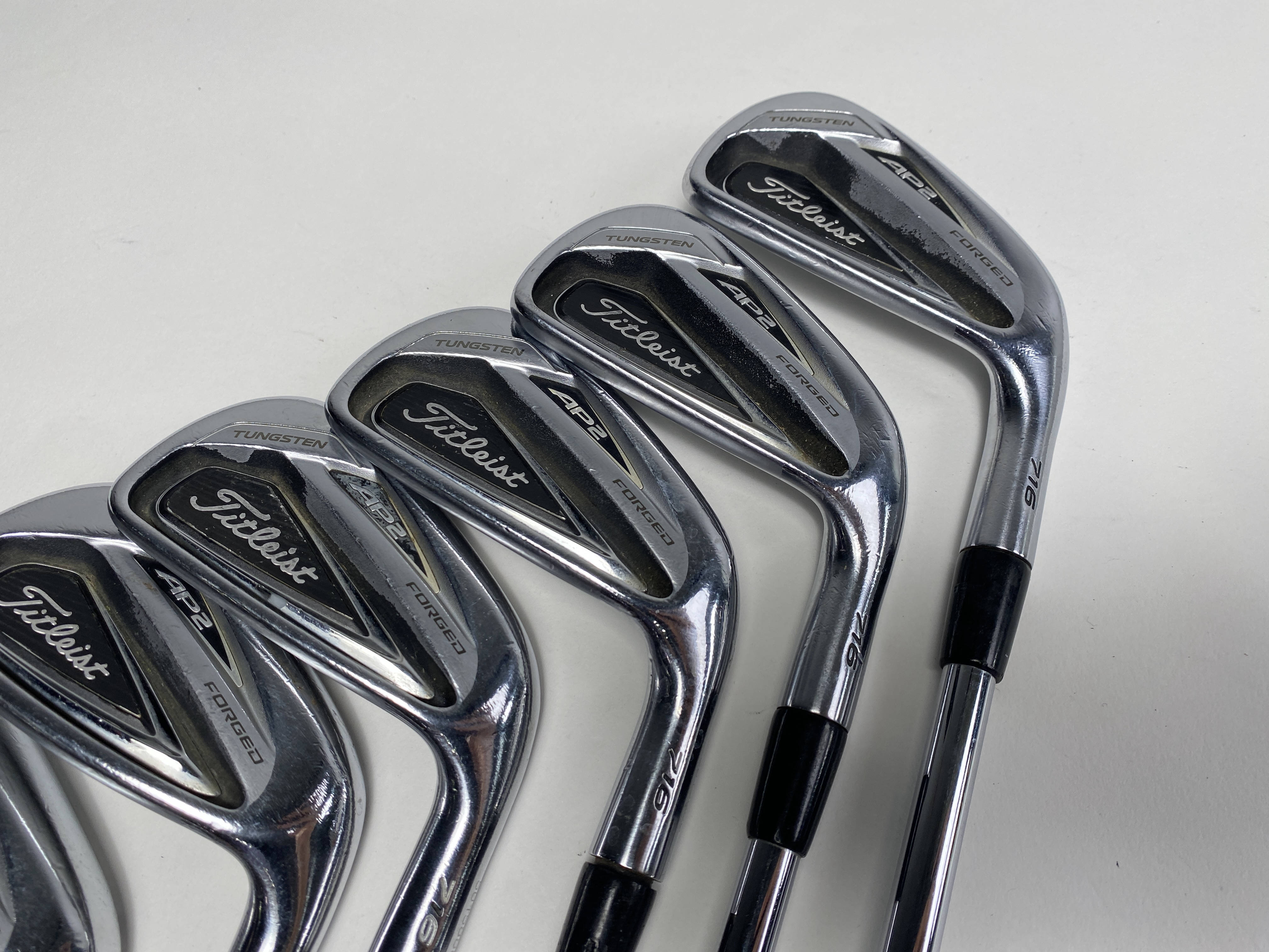 Titleist 716 AP2 Iron Set 4-PW True Temper XP 90 R300 Regular RH